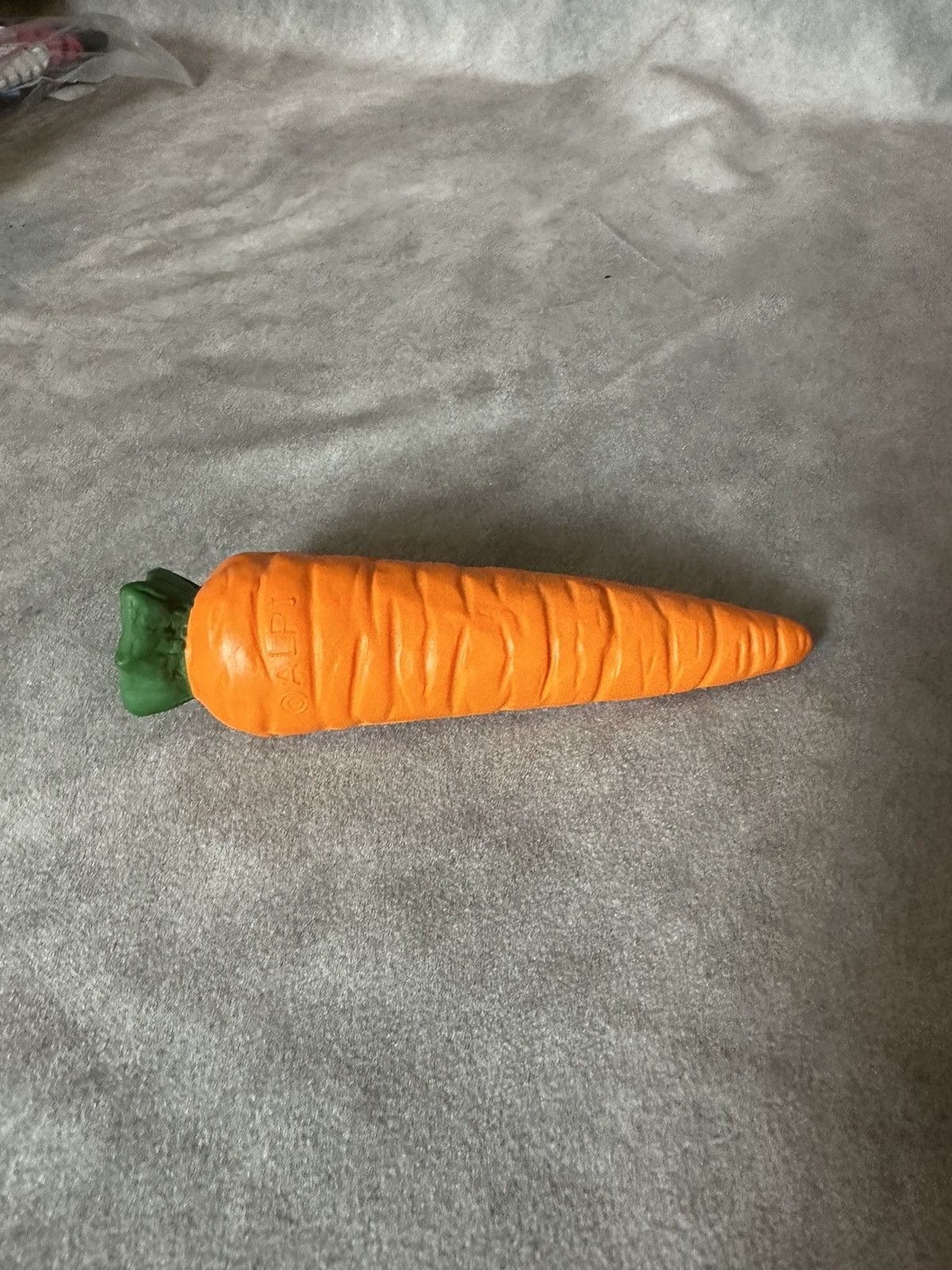 Carrots by Anwar Carrots Anwar Carrots X Complex Con stress carrot Rare Size ONE SIZE - 2 Thumbnail