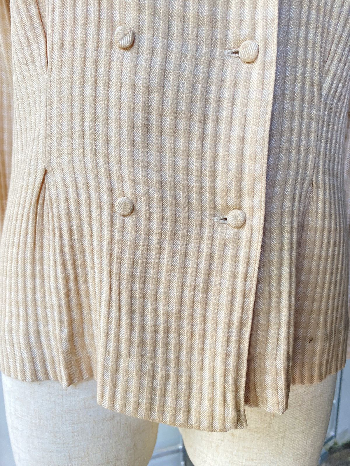 Burberry Burberry vintage beige blouse Size ONE SIZE - 8 Thumbnail