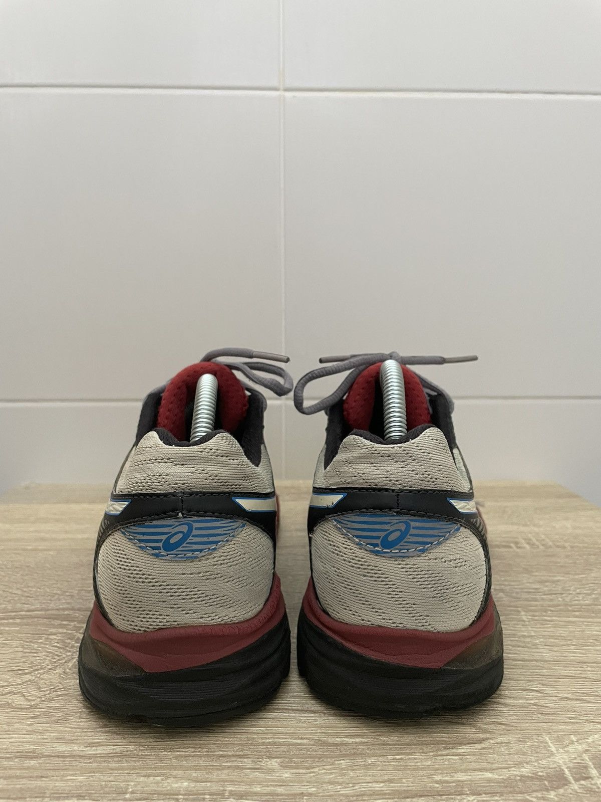Asics Asics Gel Flux 4 Grey/Red Size US 8 / EU 41 - 7 Thumbnail