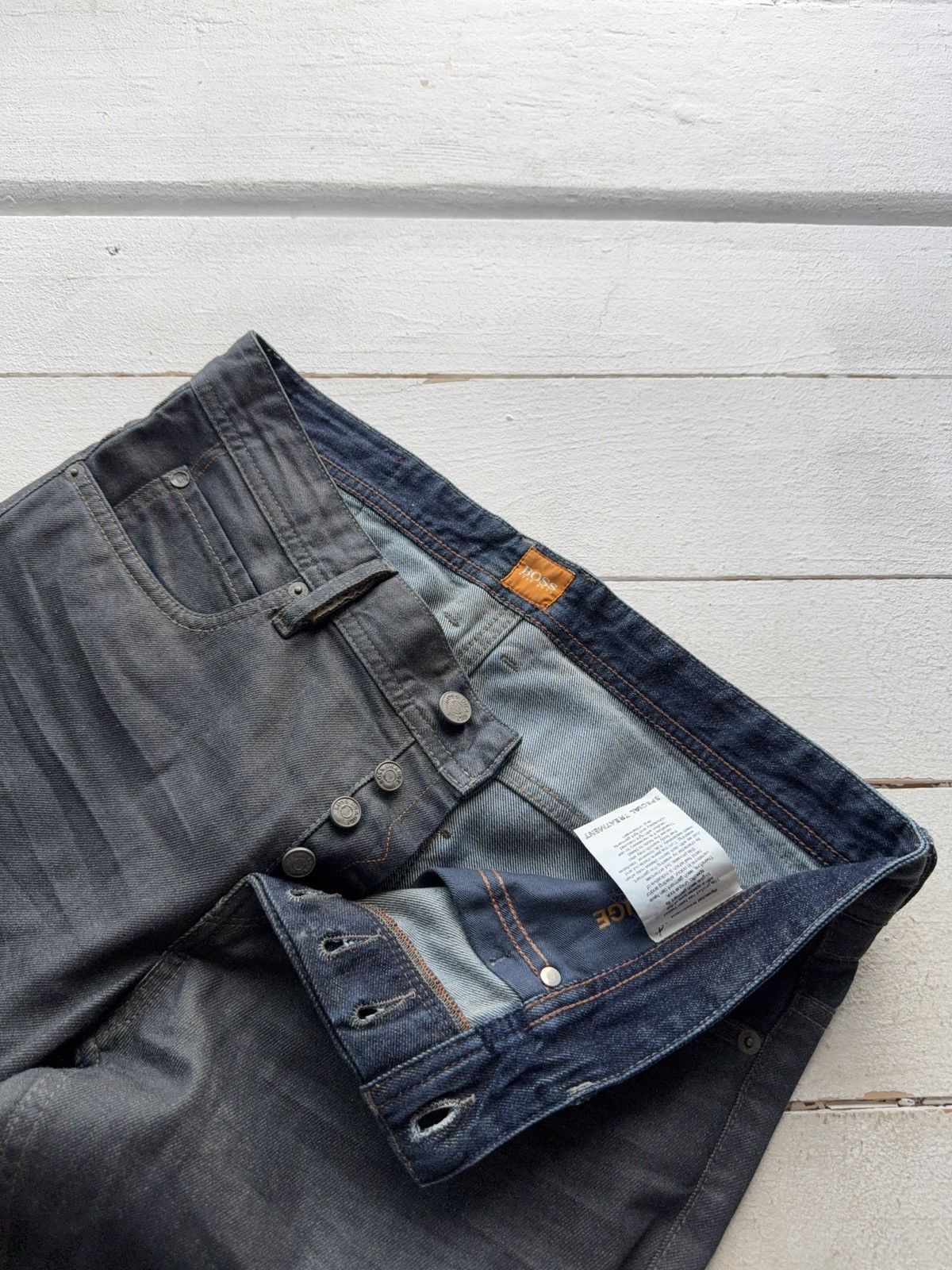 Hugo Boss Vinatage Style Luxury Designer Hugo Boss Orang tag jeans Size US 32 / EU 48 - 5 Thumbnail