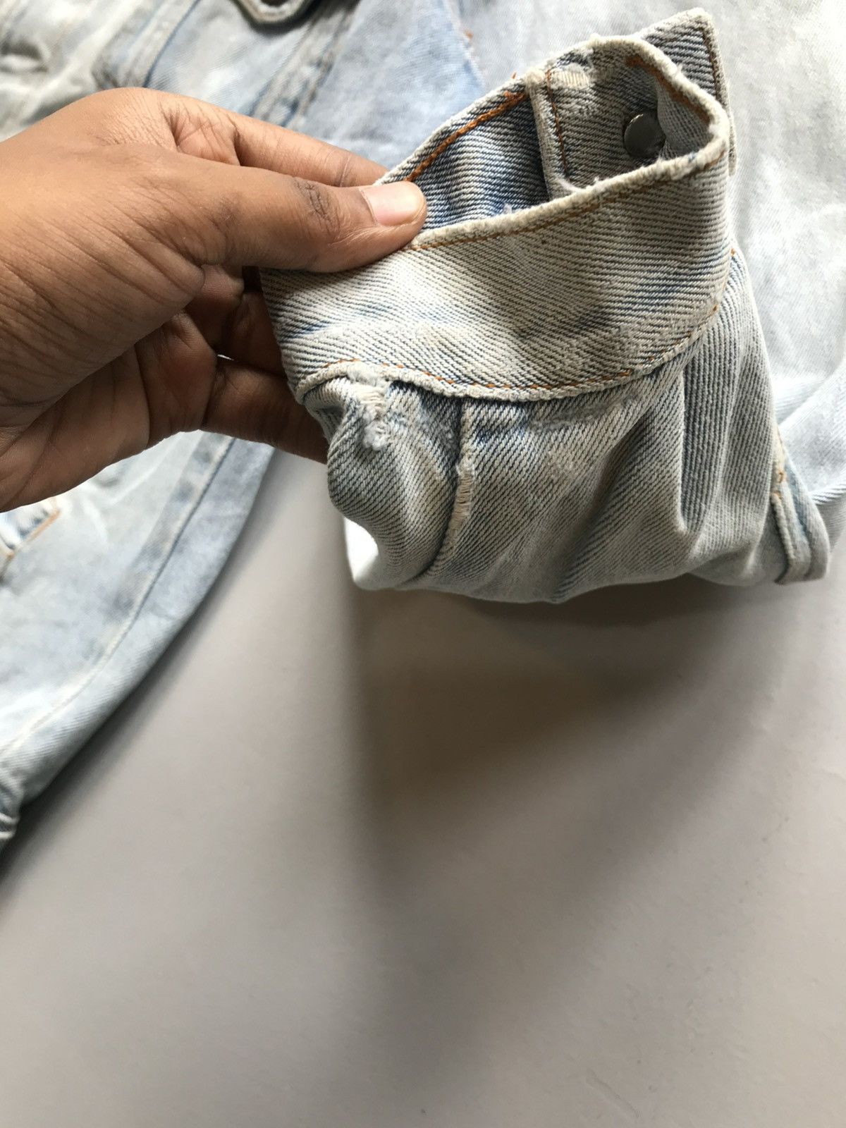 Designer Vintage Hip Hop faded denim jacket Size US S / EU 44-46 / 1 - 10 Thumbnail