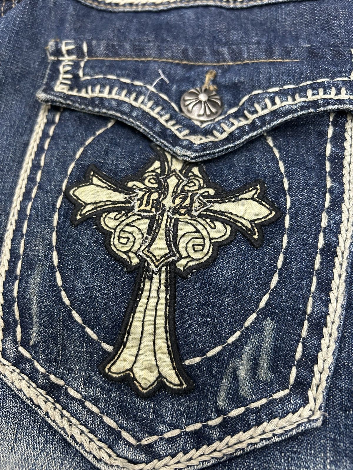 Le Grande Bleu (L.G.B.) Baggy Embroidered Jeans Be Ambition Brand Design Cross Patch Size US 34 / EU 50 - 16 Thumbnail