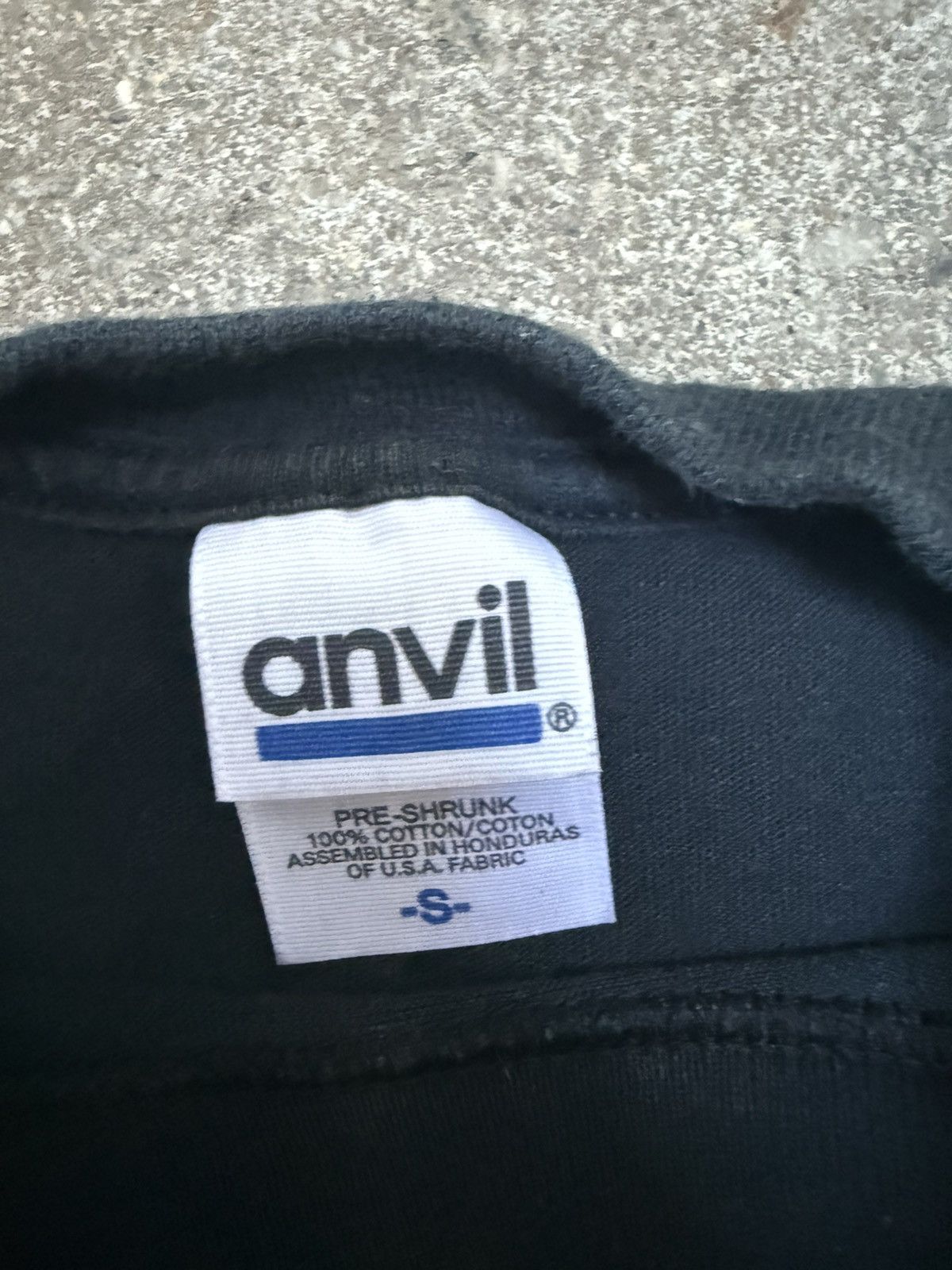 Anvil × Vintage Britney Spears Onyx Tour 2004 black cotton t-shirt Size US S / EU 44-46 / 1 - 2 Thumbnail
