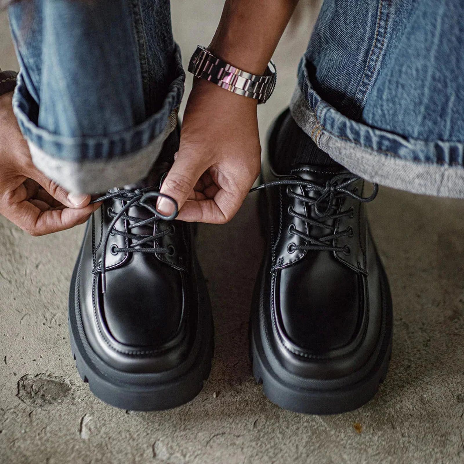 Black Apron Toe Lace Up Shoes