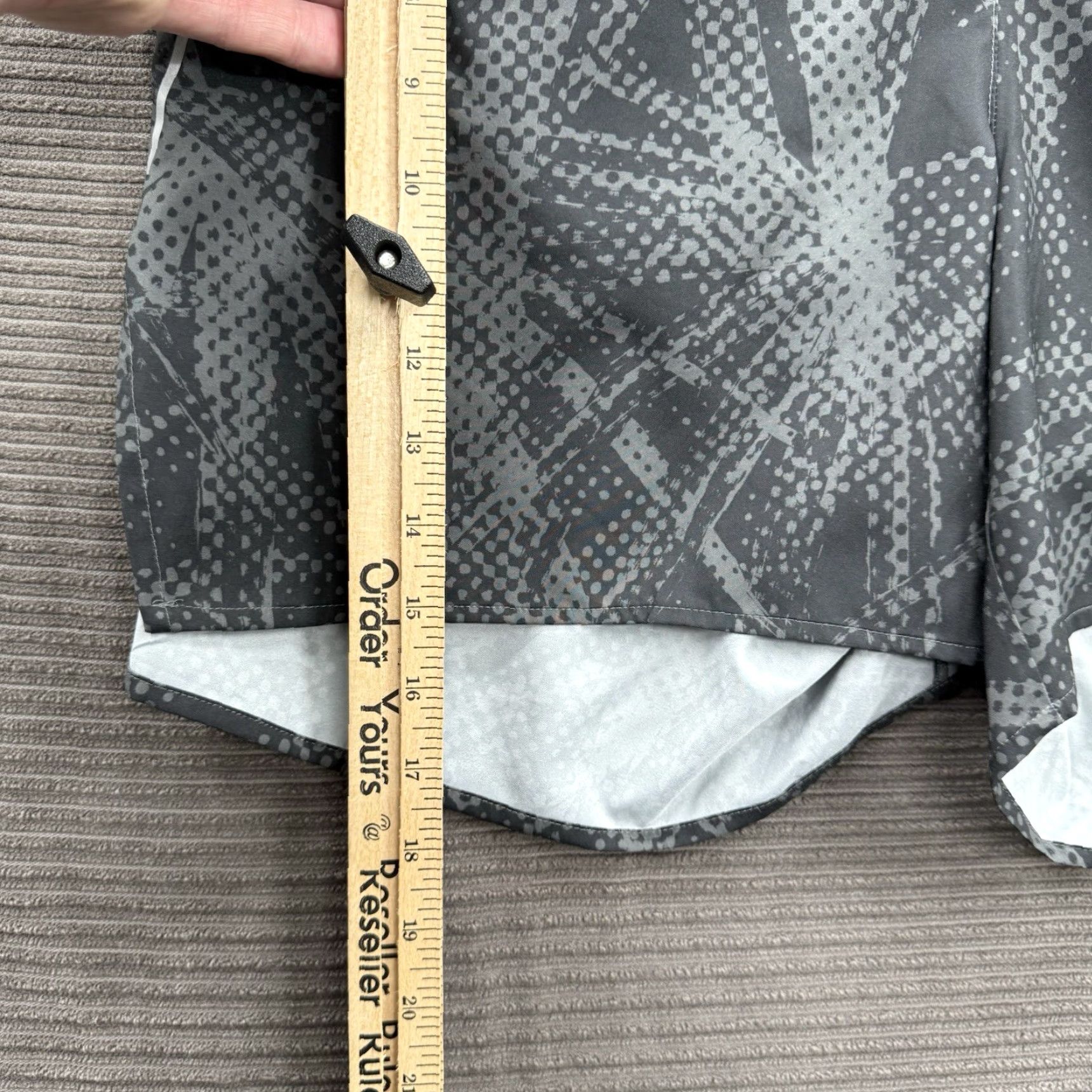 Vintage Addias Break The Norm Running Shorts Men XL Grey Black Outdoors Athletic Size US 33 - 6 Thumbnail
