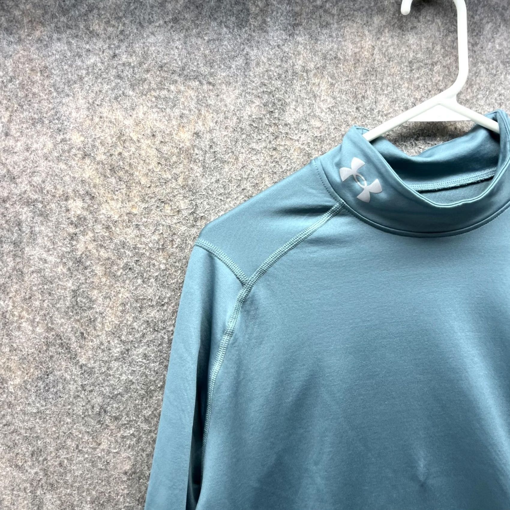 Under Armour VINTAGE Under Armour Sweater Women Large Teal Blue Coldgear Fitted Pullover Athletic Size L / US 10 / IT 46 - 3 Thumbnail
