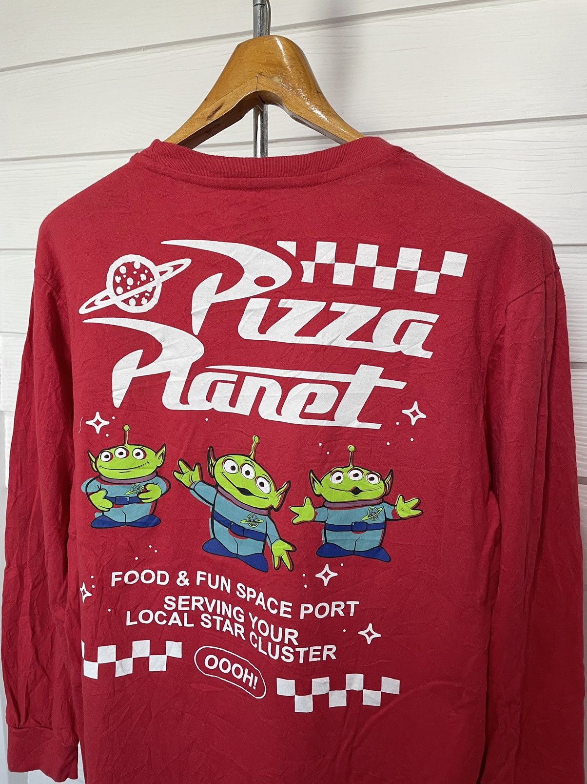 Disney LITTLE GREEN MEN PIZZA PLANET TOY STORY LONG SLEEVE Size US L / EU 52-54 / 3 - 4 Thumbnail