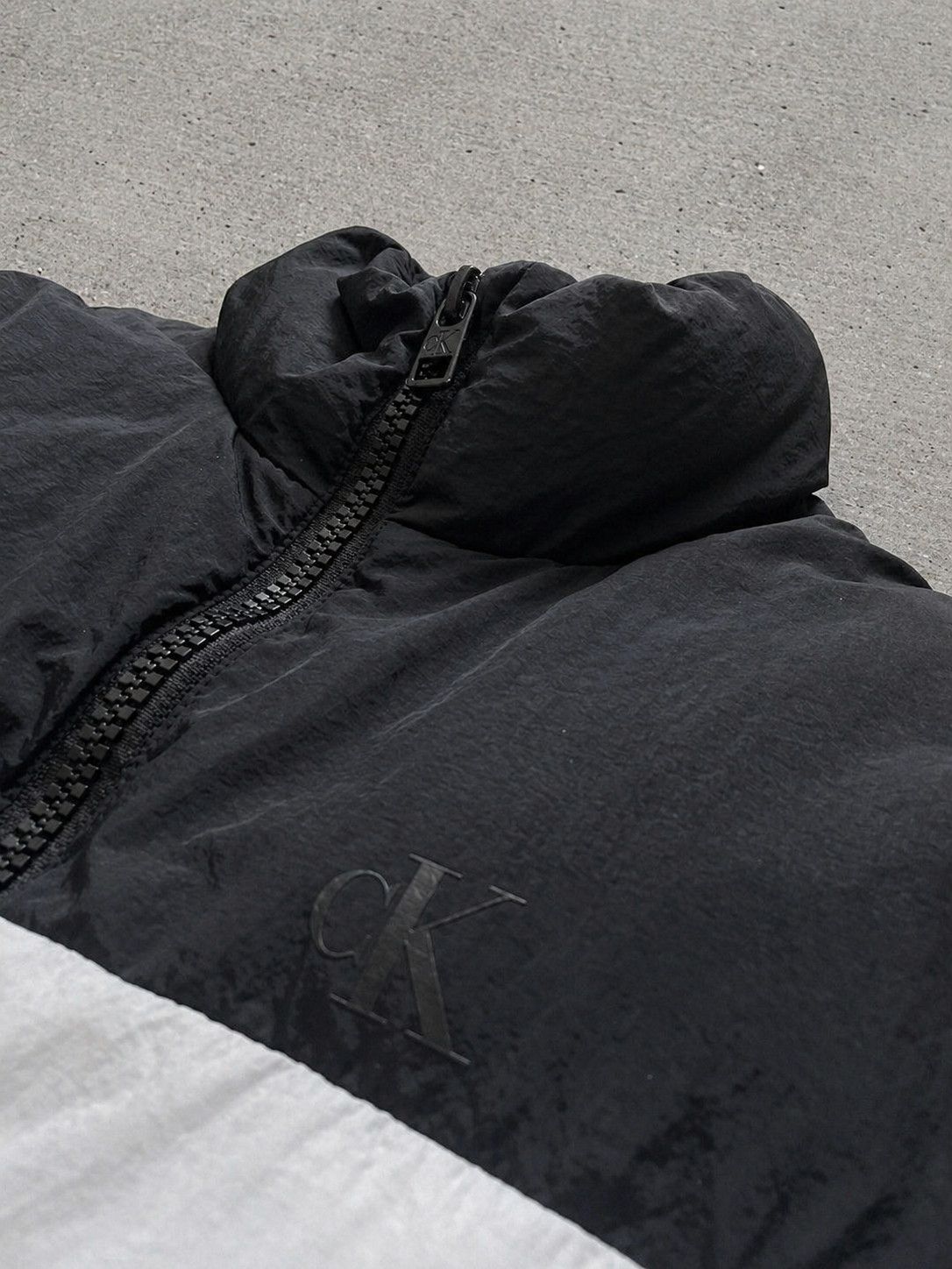 Calvin Klein Calvin Klein Puffer Jacket Size US M / EU 48-50 / 2 - 2 Thumbnail