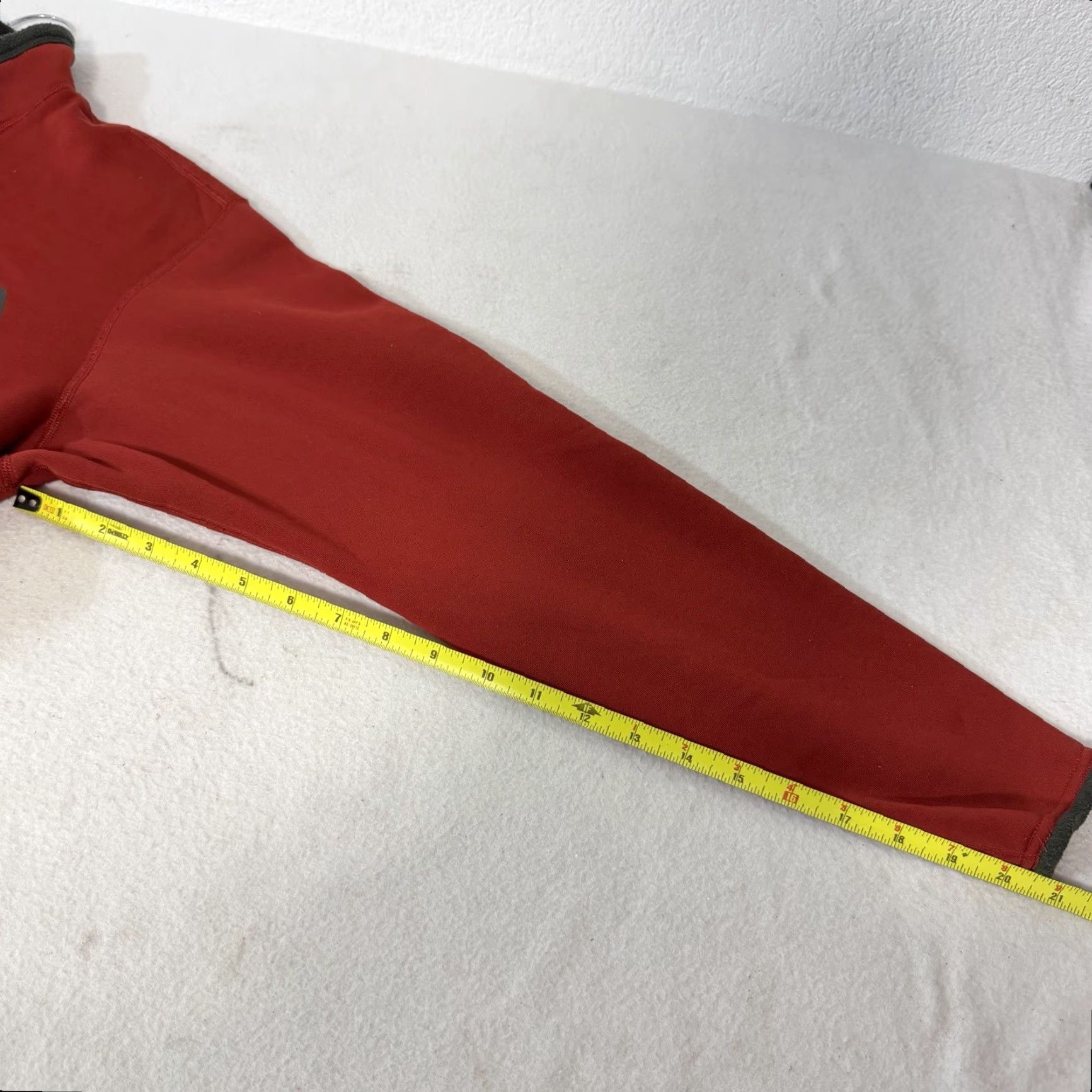 Vintage Simms Quarter Zip Long Sleeve Fleece Pullover Men’s M Red Power Dry Pullover Sweater Mens Size M Red Fleece N/A Size US M / EU 48-50 / 2 - 3 Thumbnail