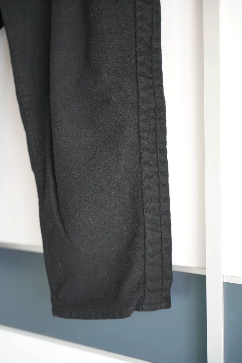 Yohji Yamamoto Yohji Yamamoto Yohji Yamamoto Wool Trousers with Side Stra Size US 42 / EU 58 - 6 Thumbnail