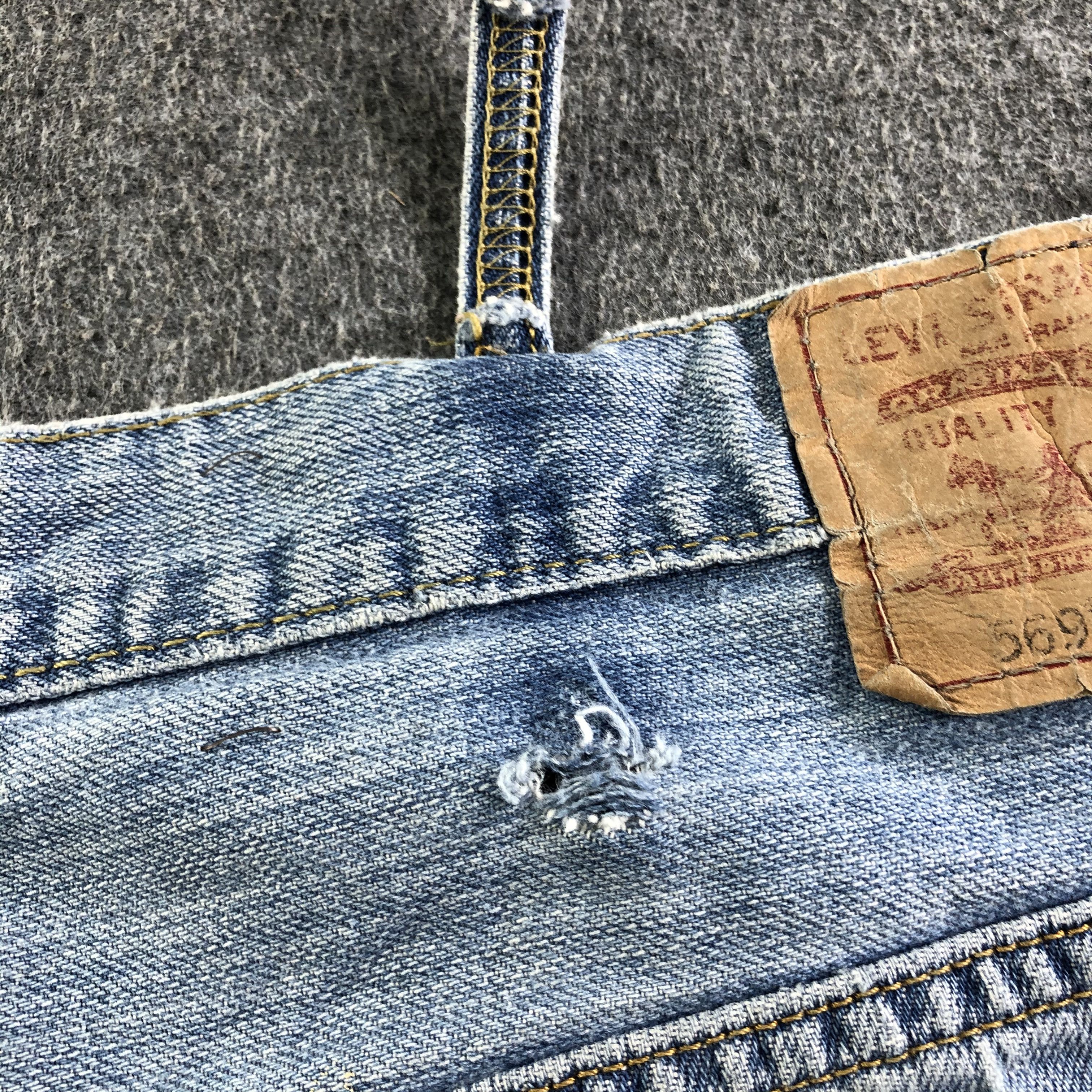 Levi's Vintage Blue Wash Levis 569 Jeans-J4453 Size US 40 / EU 56 - 8 Thumbnail