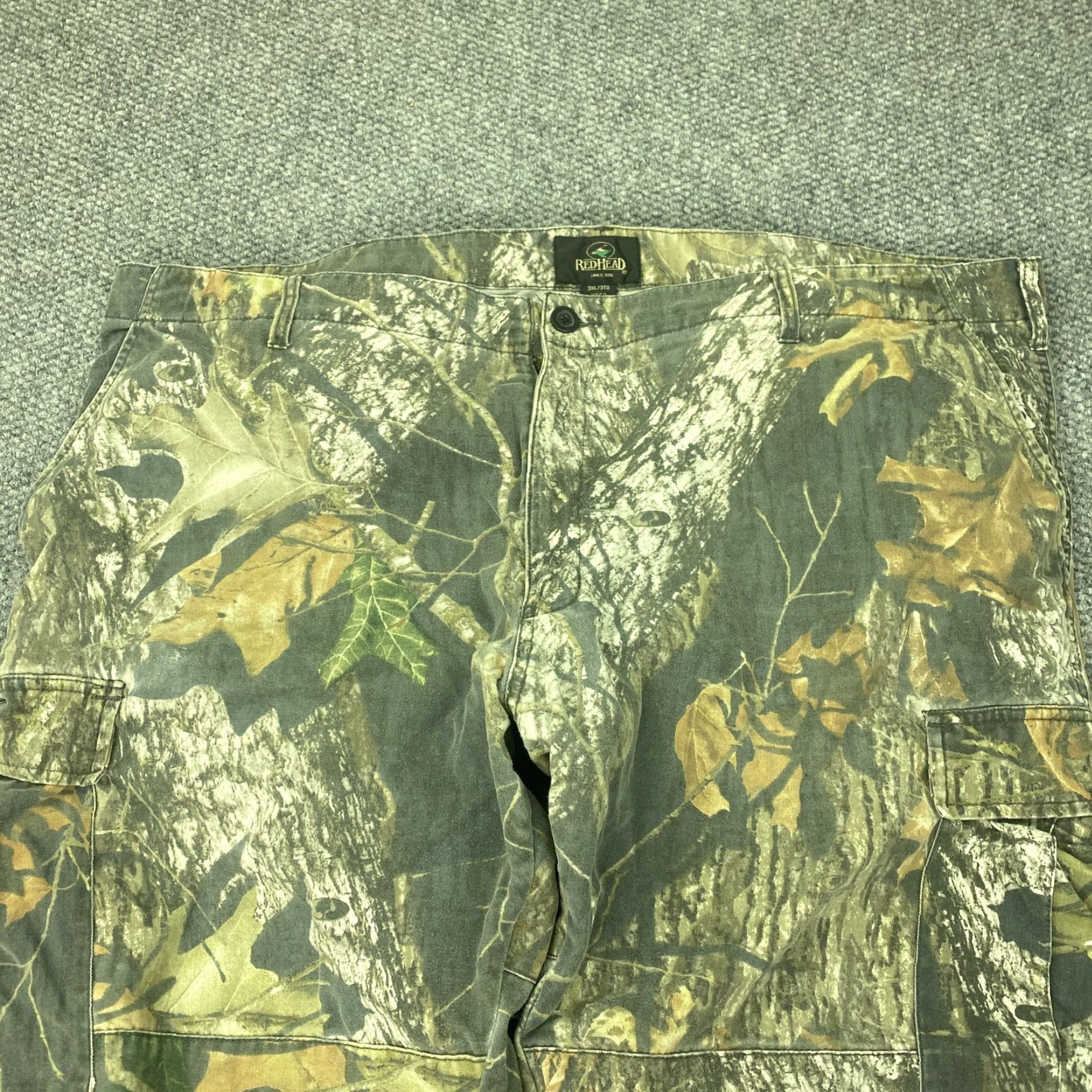 Realtree VINTAGE RedHead Pants Mens 3XL Camo Cargo Hunting Outdoor Realtree Relaxed Fit Cotton Polyester 55/45 Canvas 31in Inseam Mens Size US 39 - 2 Thumbnail