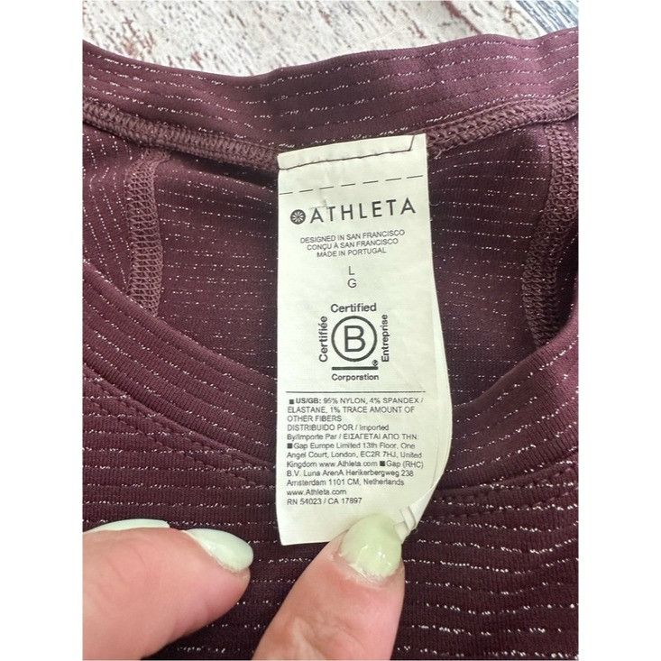 Athleta Athleta Women's Short Sleeve Crewneck Tee in Burgundy with M Size L / US 10 / IT 46 - 5 Thumbnail