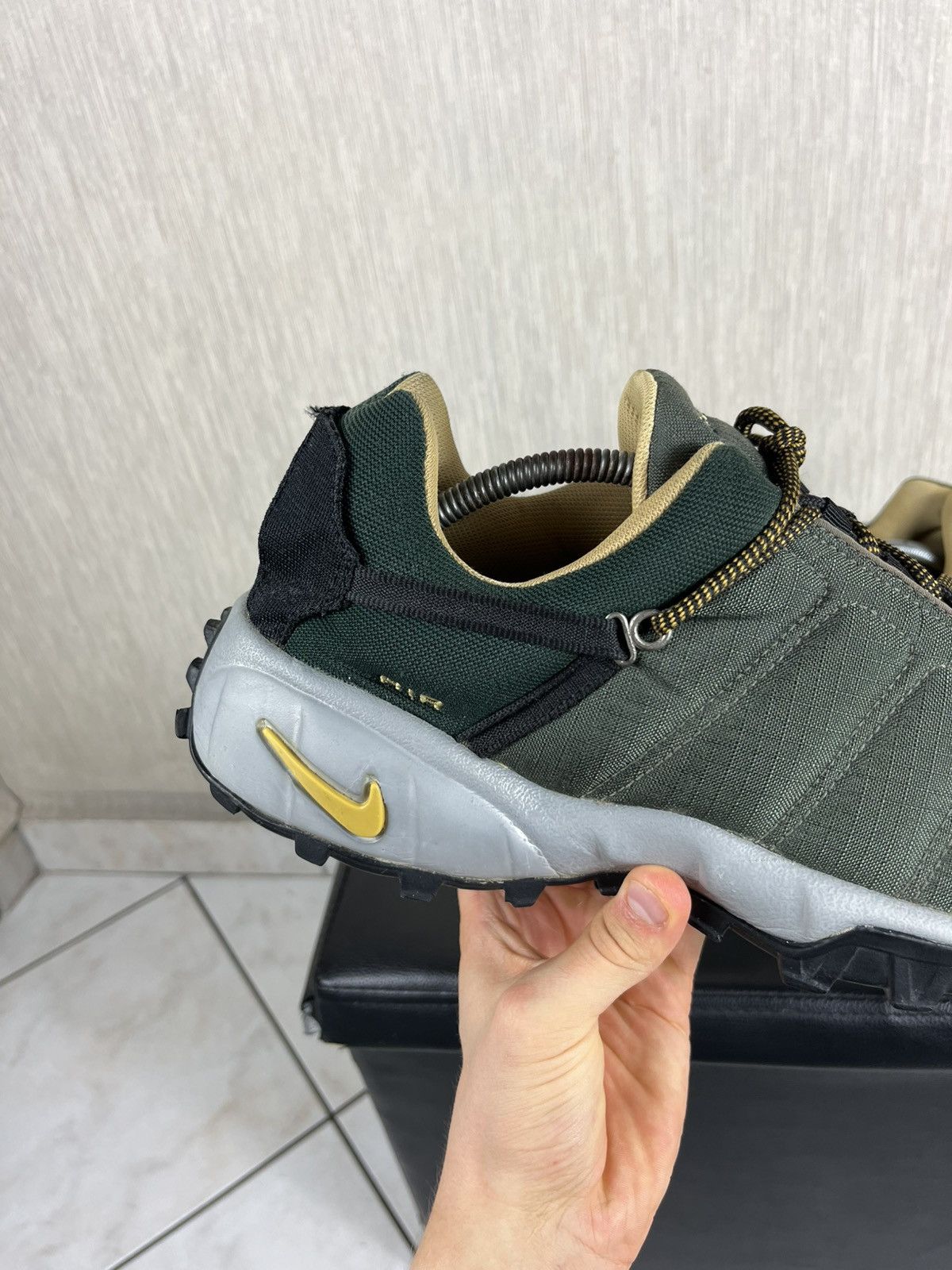 Nike ACG Vintage Nike ACG hiking outdoor y2k boots shoes retro air Size US 12 / EU 45 - 5 Thumbnail