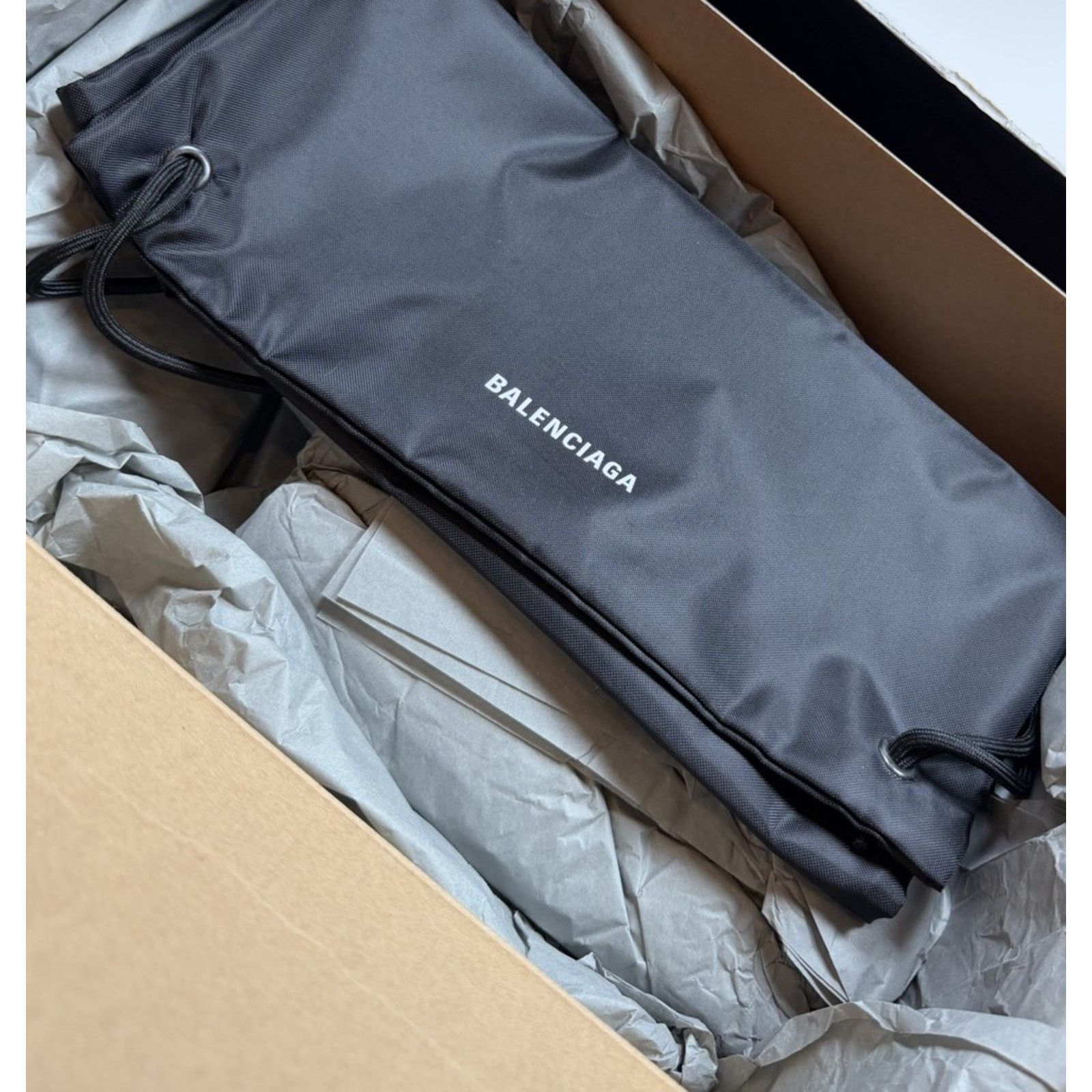 Balenciaga Size 39EU/6US - Balenciaga Runner Olive Green Size US 6 / EU 39 - 8 Thumbnail