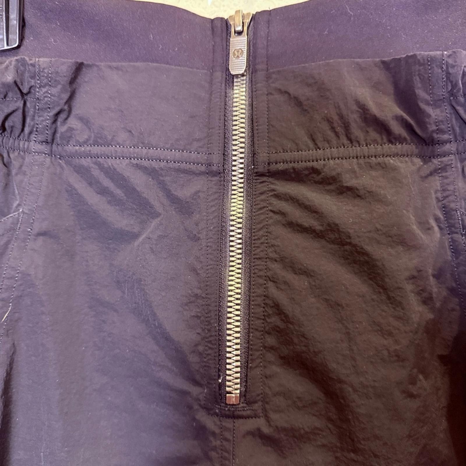 Lululemon Lululemon Cinchable Wide-Leg High-Rise Pant Black sz 6 Size 28" / US 6 / IT 42 - 7 Thumbnail