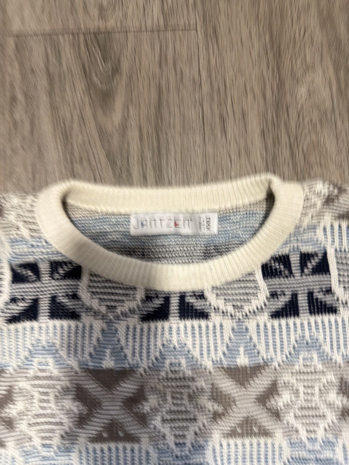 Jantzen Vintage 90s knit monogram pattern Jantzen baggy sweater Size US XXL / EU 58 / 5 - 2 Thumbnail