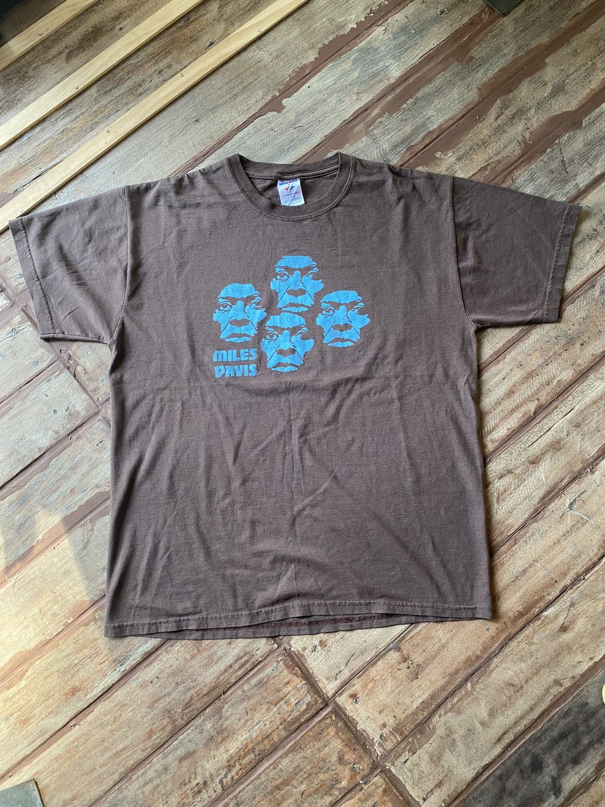 Band Tees Miles Davis Vintage T Shirts Size US M / EU 48-50 / 2 - 1 Thumbnail