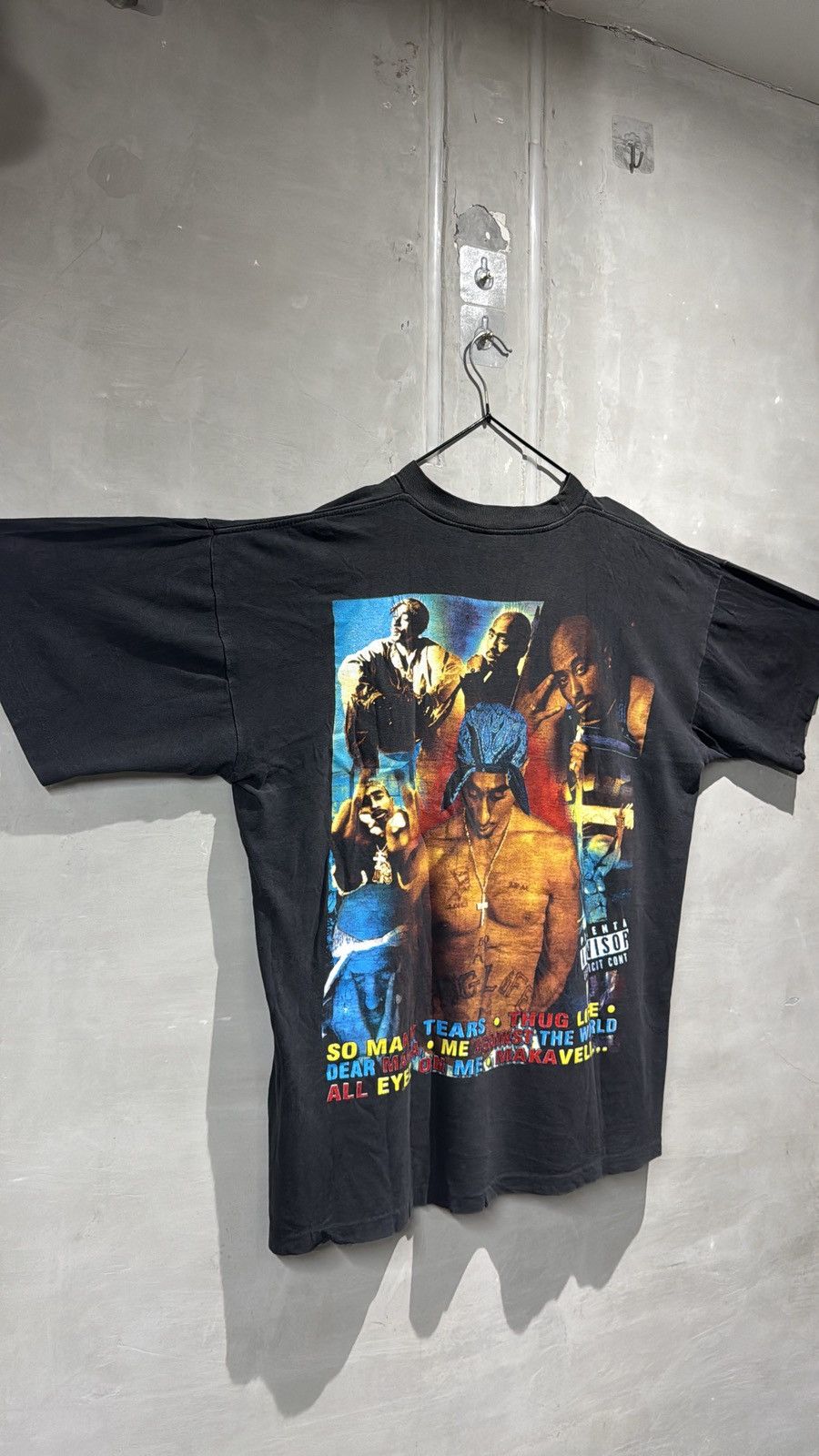 Rap Tees Vintage 90s 2pac Memorial Rap Tee Size US XL / EU 56 / 4 - 13 Thumbnail