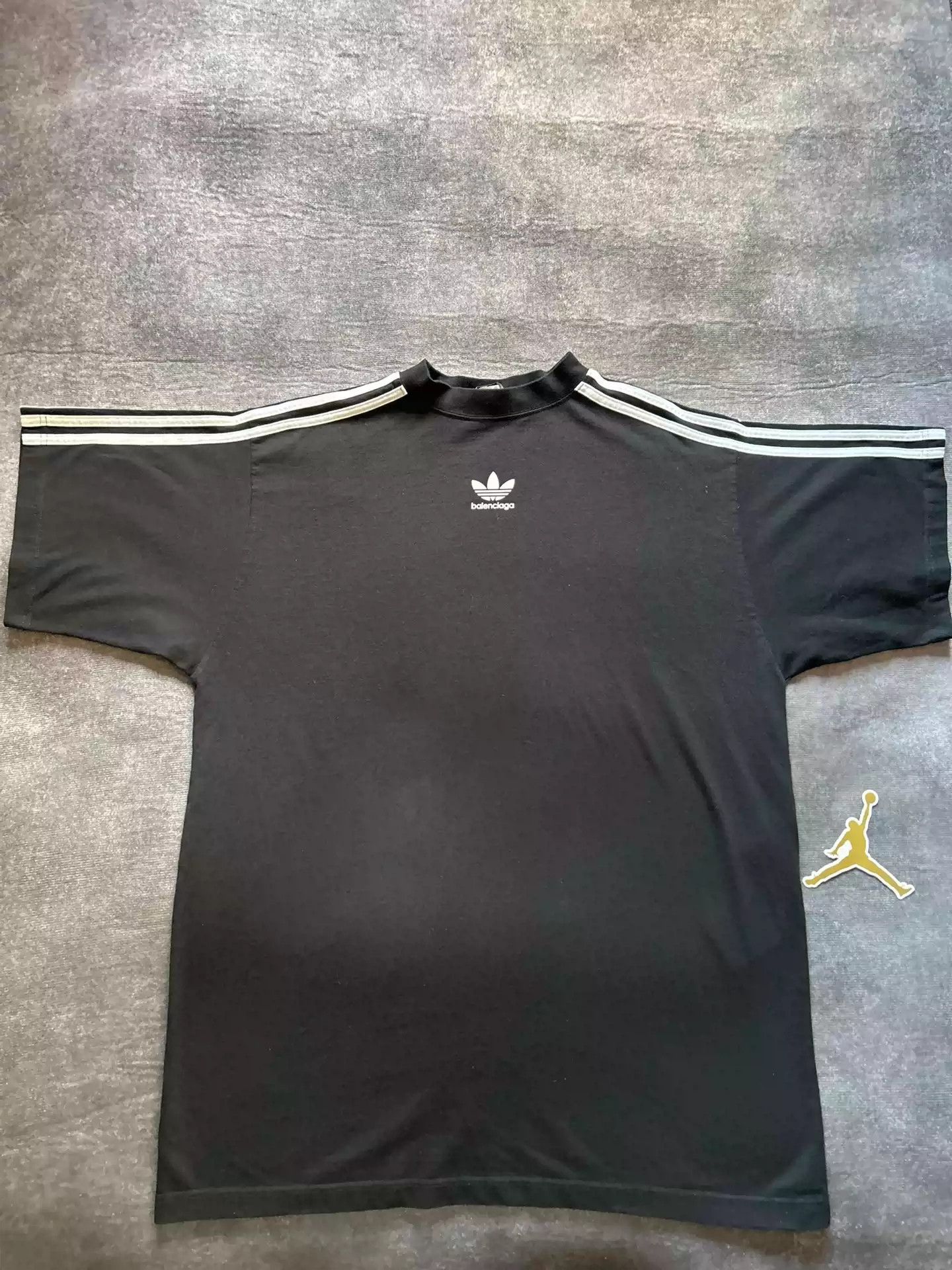 Balenciaga Balenciaga Adidas Co-short Sleeve Black Clover Size US S / EU 44-46 / 1 - 1 Thumbnail