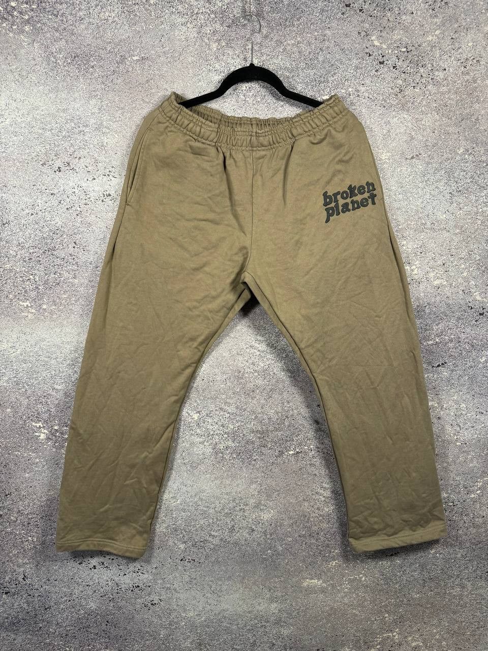 Vintage Broken Planet Basics Sweatpants Joggers Straight Leg Medium Size US 32 / EU 48 - 1 Thumbnail