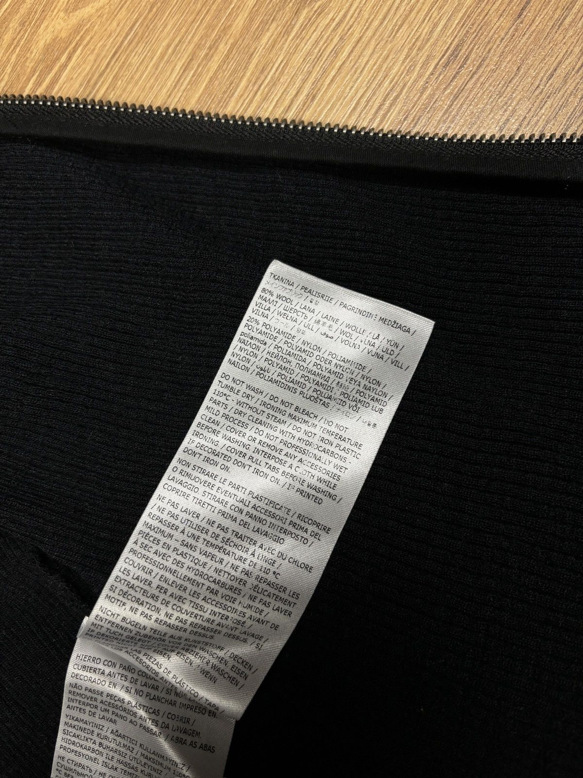 Maison Margiela Maison Margiela MM6 Logo Zip Knit Sweater Size US XS / EU 42 / 0 - 7 Thumbnail