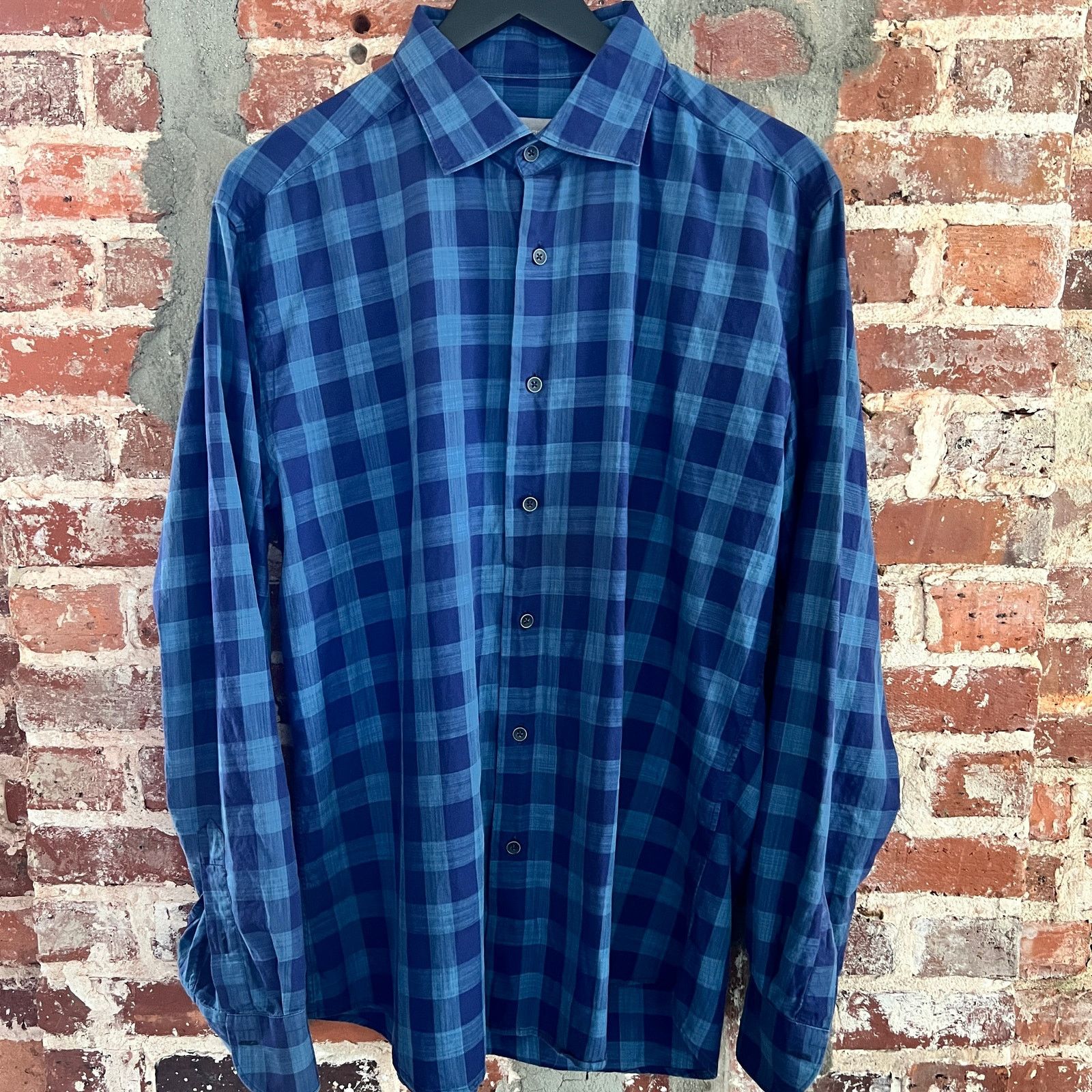 Neiman Marcus Neiman Marcus Men's Blue Gingham LS Shirt L 22x29 Size US L / EU 52-54 / 3 - 2 Thumbnail