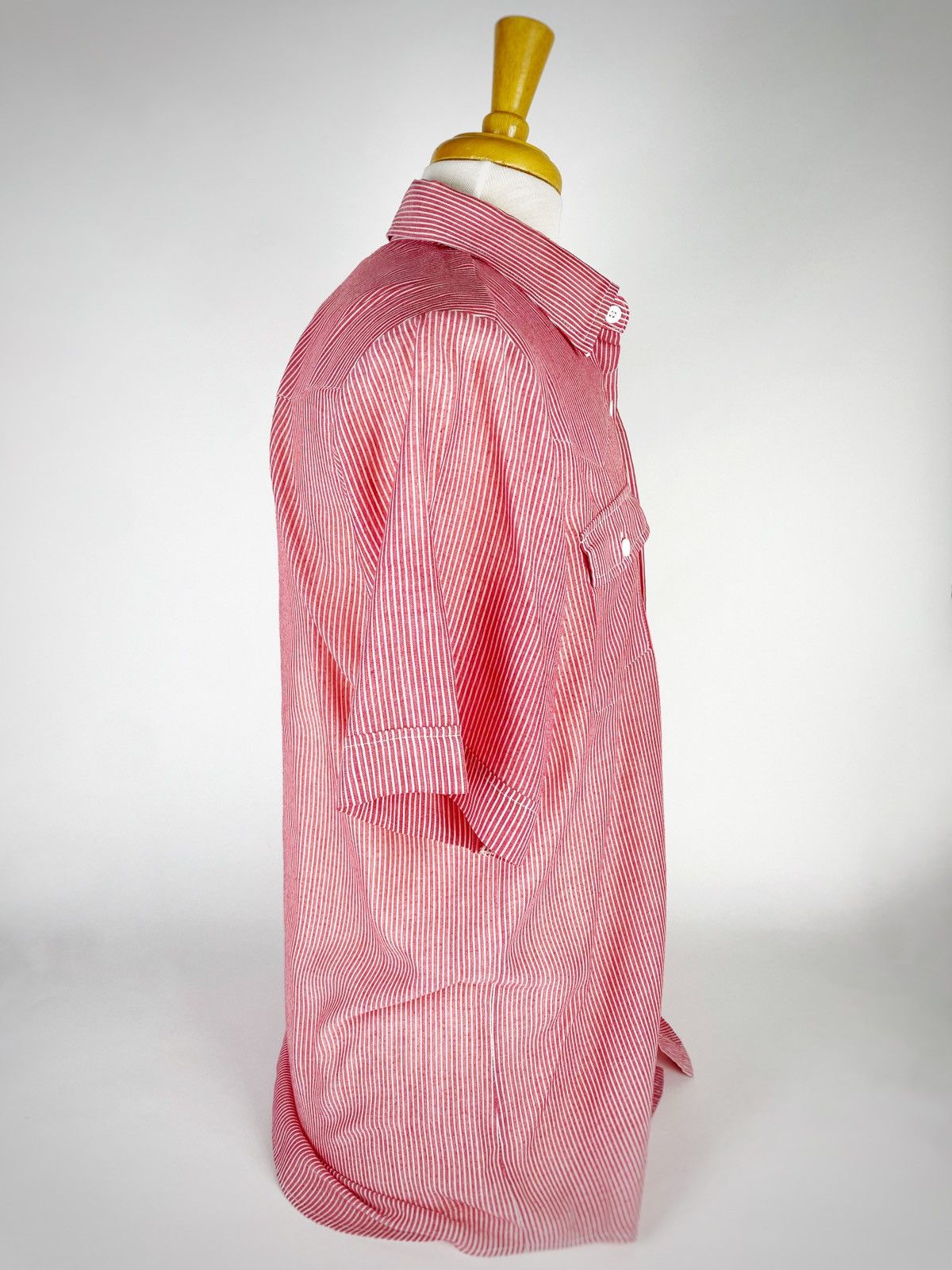 Levi's Vintage Clothing Levi's Vintage Mens Red Striped Button Up Short Sleeve Shirt Size US L / EU 52-54 / 3 - 5 Thumbnail