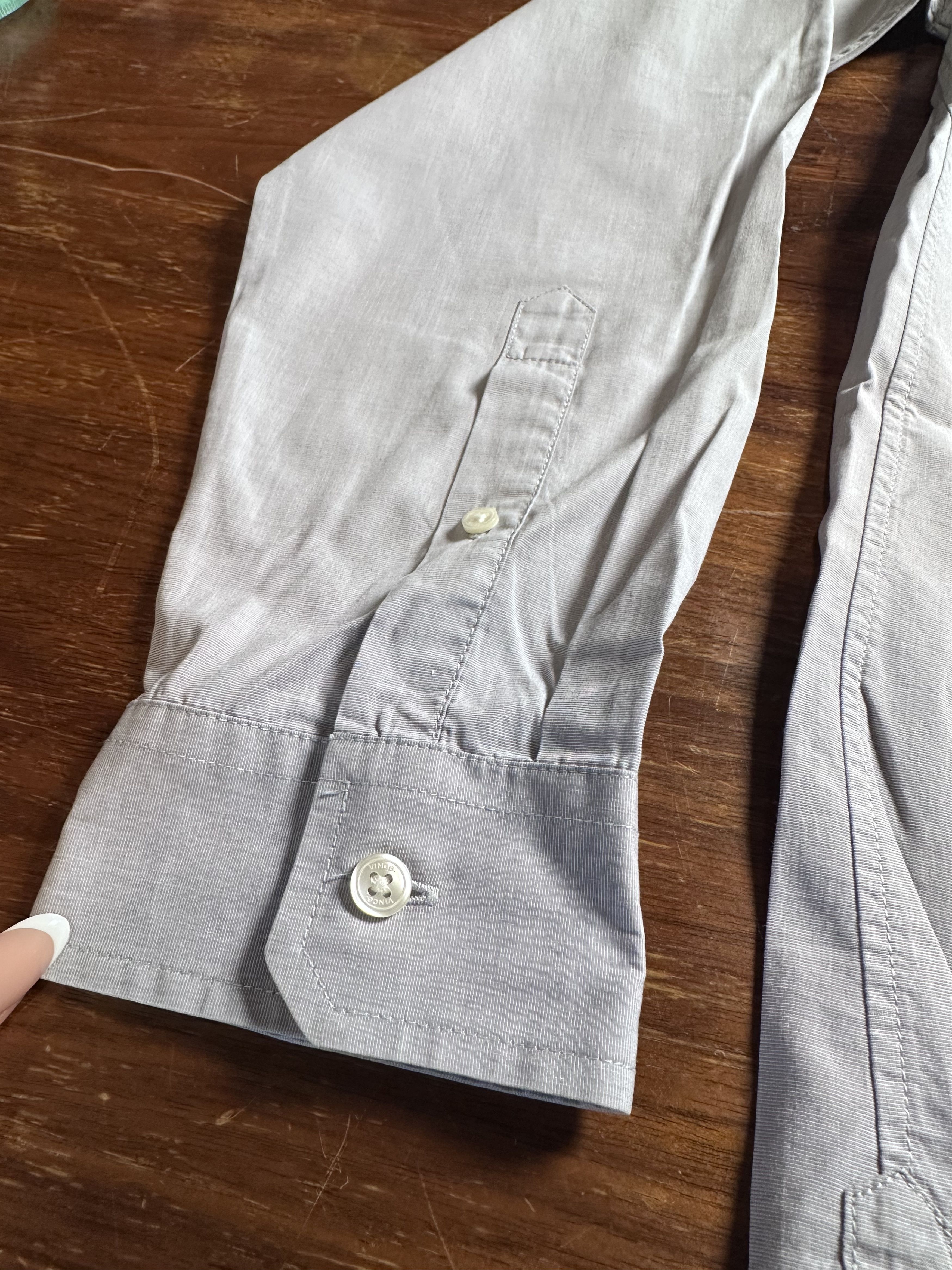 Vince Vince Men's Button Down Shirt Gray XL Not Worn Size US XL / EU 56 / 4 - 2 Thumbnail