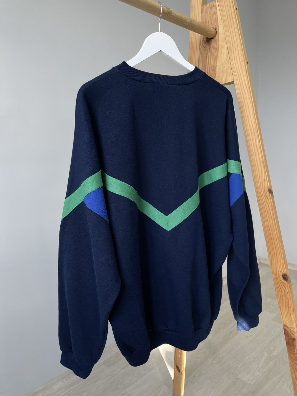 Adidas Vintage Rare Adidas Oversized Crewneck Big Logo Sweatshirt Size US XL / EU 56 / 4 - 10 Thumbnail