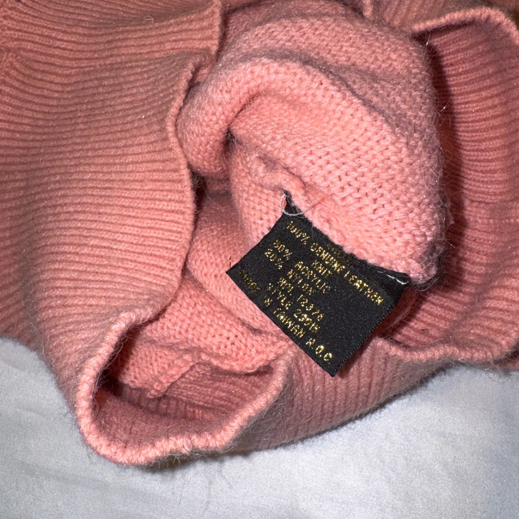 Vintage VINTAGE Pioneer Wear Pink Pastel Fringe Southwestern Sweater Size M Western 1980s Leather Casual Mens Ladies Girls Womens Size M / US 6-8 / IT 42-44 - 6 Thumbnail