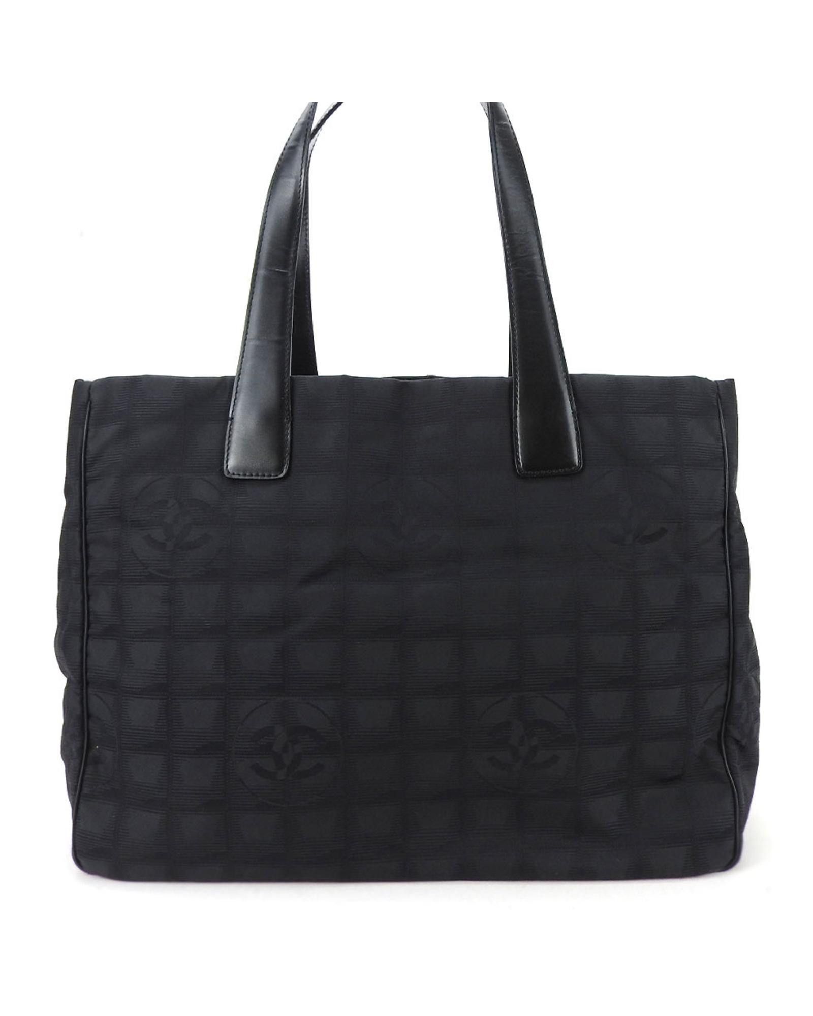 image of Chanel Elegant And Timeless Canvas Handbag For Women in Black