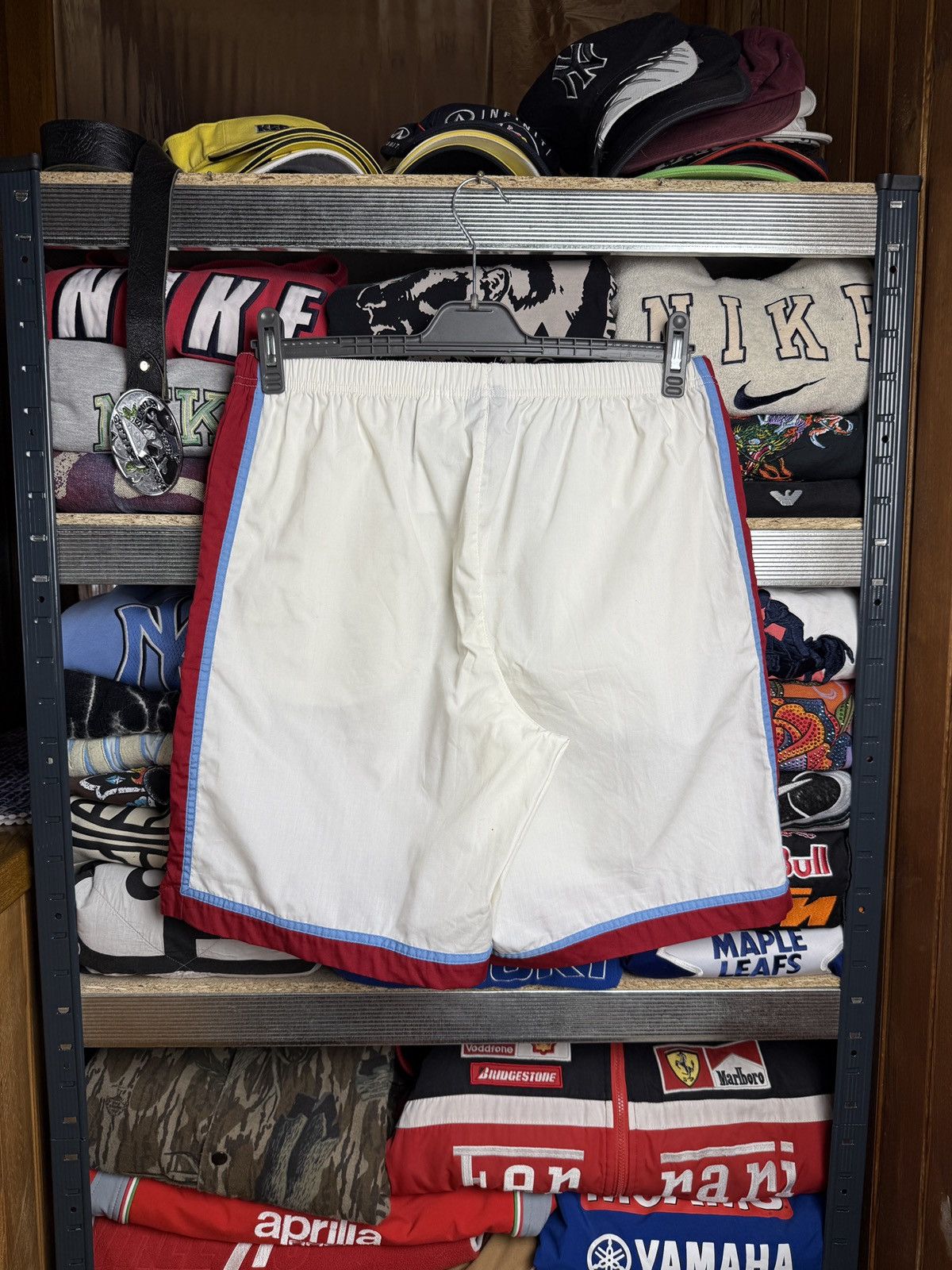 Nike NIKE VINTAGE SHORTS Y2K swoosh Size US 36 / EU 52 - 2 Thumbnail