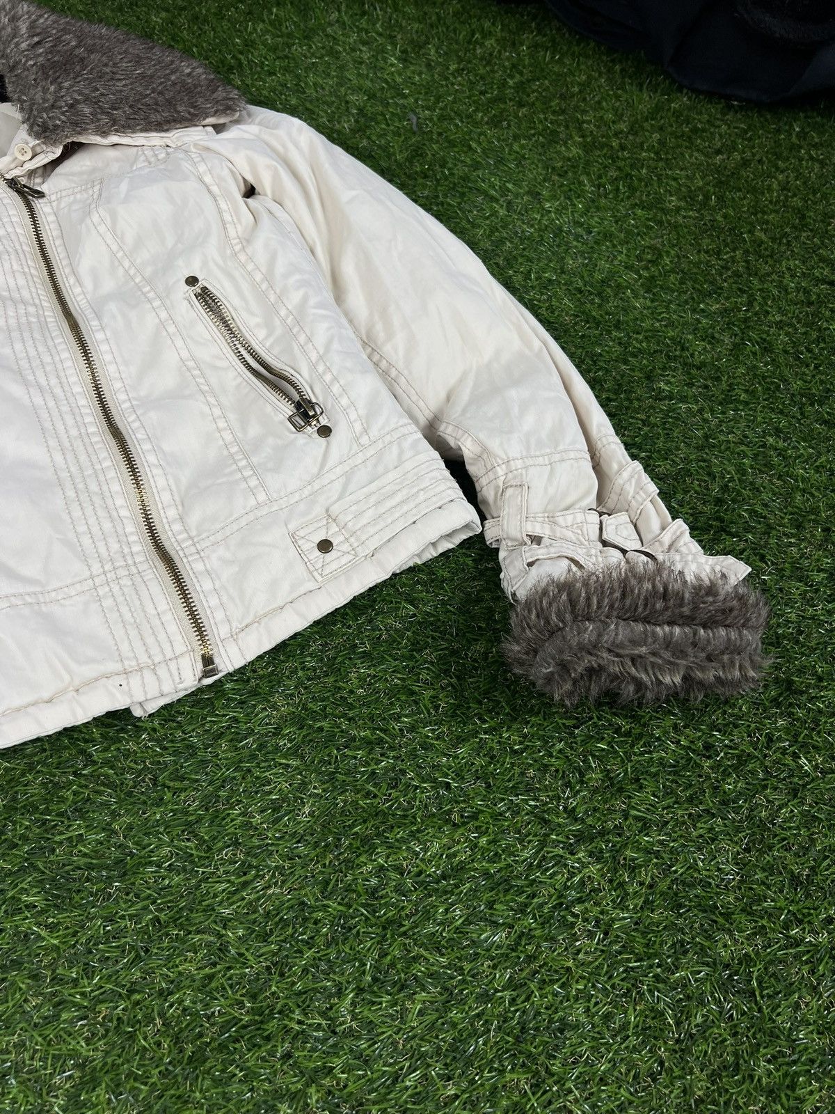 If Six Was Nine Y2K Women faux fur jacket LGB Alpha Industries N-2B styled Size S / US 4 / IT 40 - 4 Thumbnail