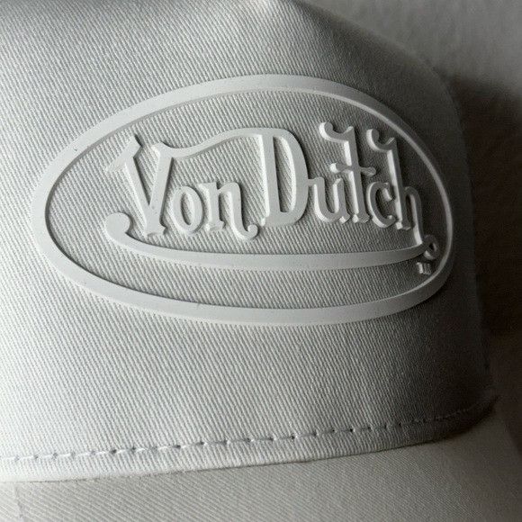 Designer × Von Dutch NWT VON DUTCH TRIPLE WHITE TRUCKER HAT CAP Size ONE SIZE - 5 Thumbnail