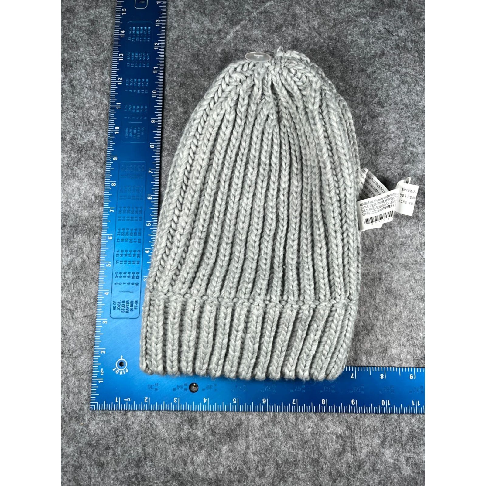 Forever 21 FOREVER 21 Beanie Toque Women One Size Gray Knit 100% Acrylic Snow Ski NEW Size ONE SIZE - 6 Thumbnail