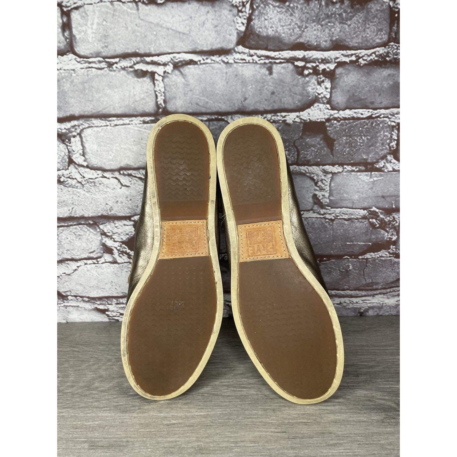 Frye FRYE Quincy Tie Leather Metallic Deck Shoes Gold Boat Shoes Size US 8 / IT 38 - 21 Thumbnail