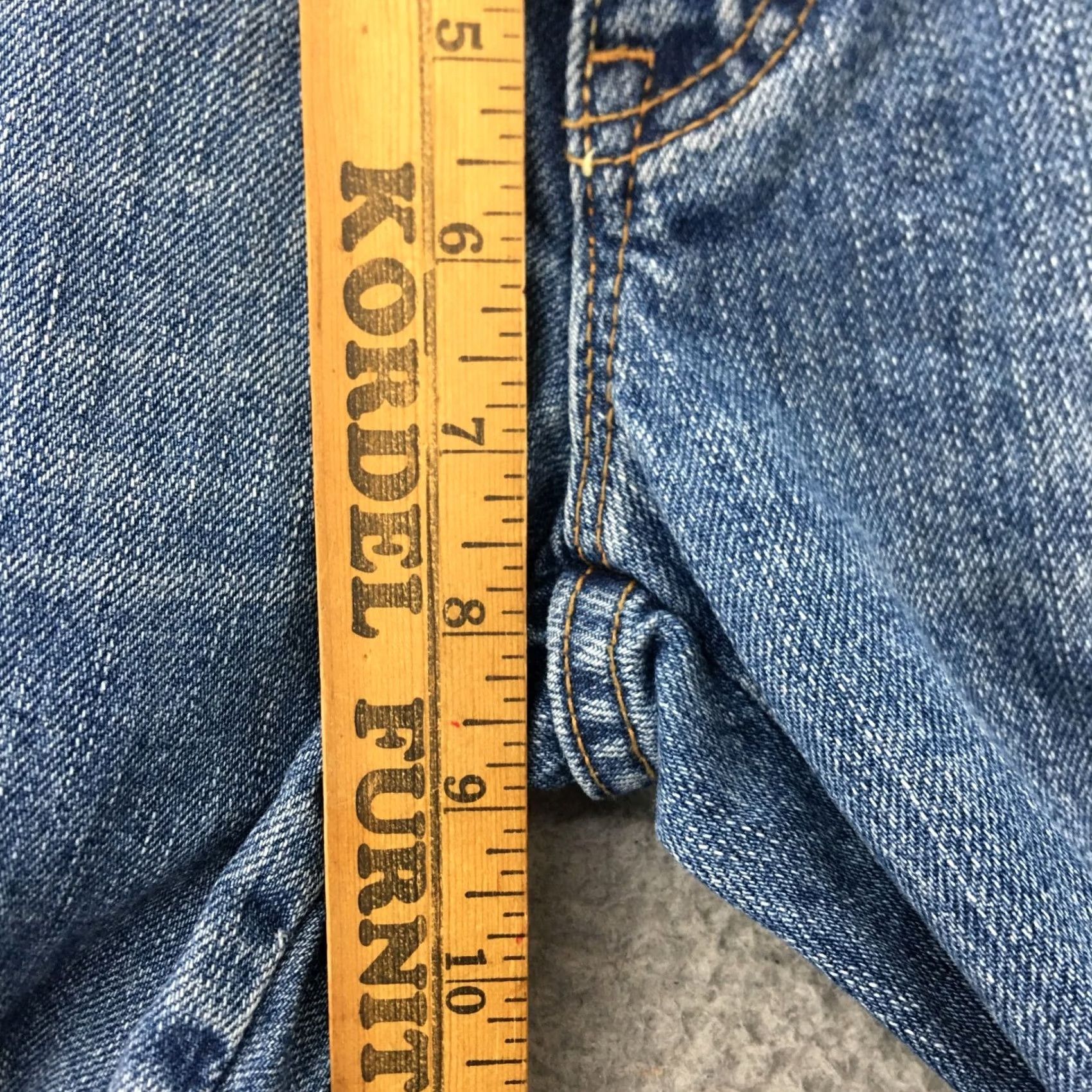 Old Navy Old Navy Jeans Womens 29x24.5 Blue Denim Zip Fly Straight Low Waist Straight Jeans Womens Blue Denim Zip Fly 29x24.5 Regular Modern Classic Mens? Size 29" - 7 Thumbnail
