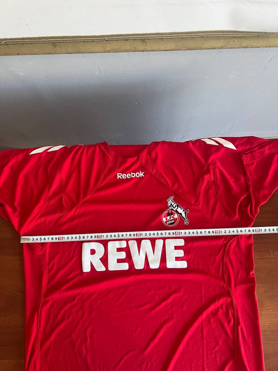 Reebok 2010/12 FC KÖLN HOME SOCCER JERSEY FOOTBALL SHIRT REEBOK XL Size US XL / EU 56 / 4 - 16 Thumbnail