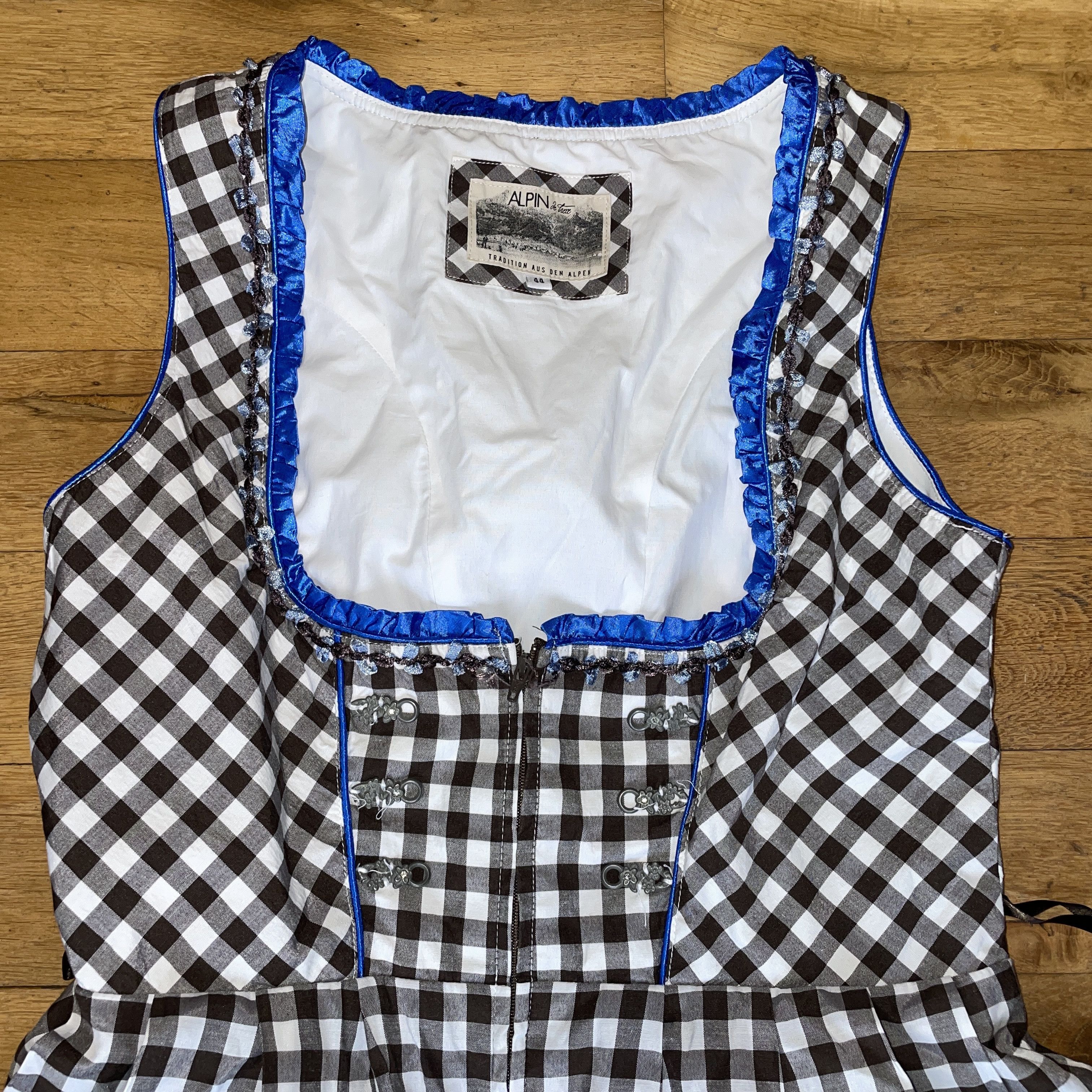 Vintage Alpin Bavarian Dress Vintag Hunter Oktoberfest Size 44 Size M / US 6-8 / IT 42-44 - 3 Thumbnail