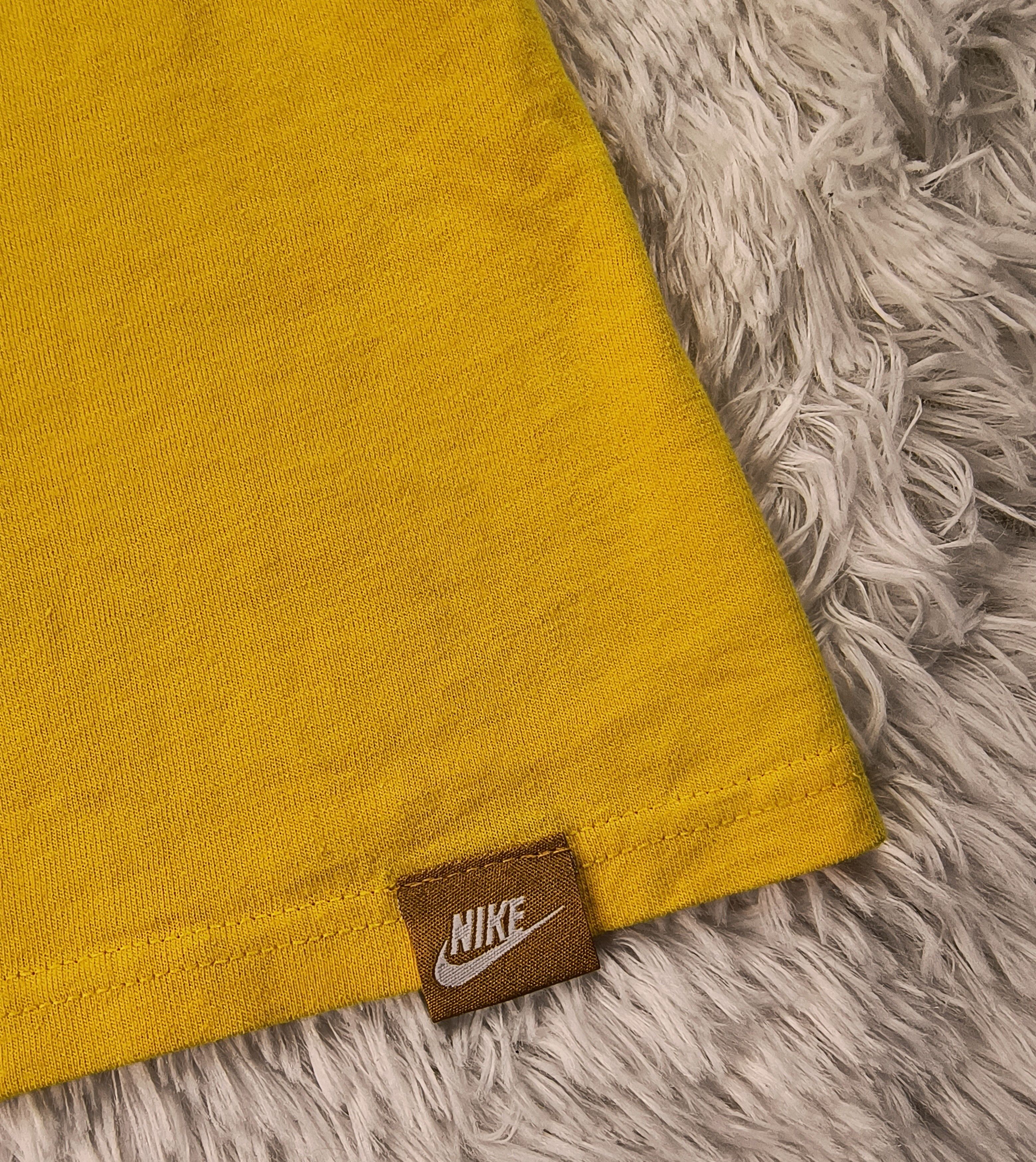 Nike Vintage Y2K Nike Sportwear Tee Size US M / EU 48-50 / 2 - 4 Thumbnail