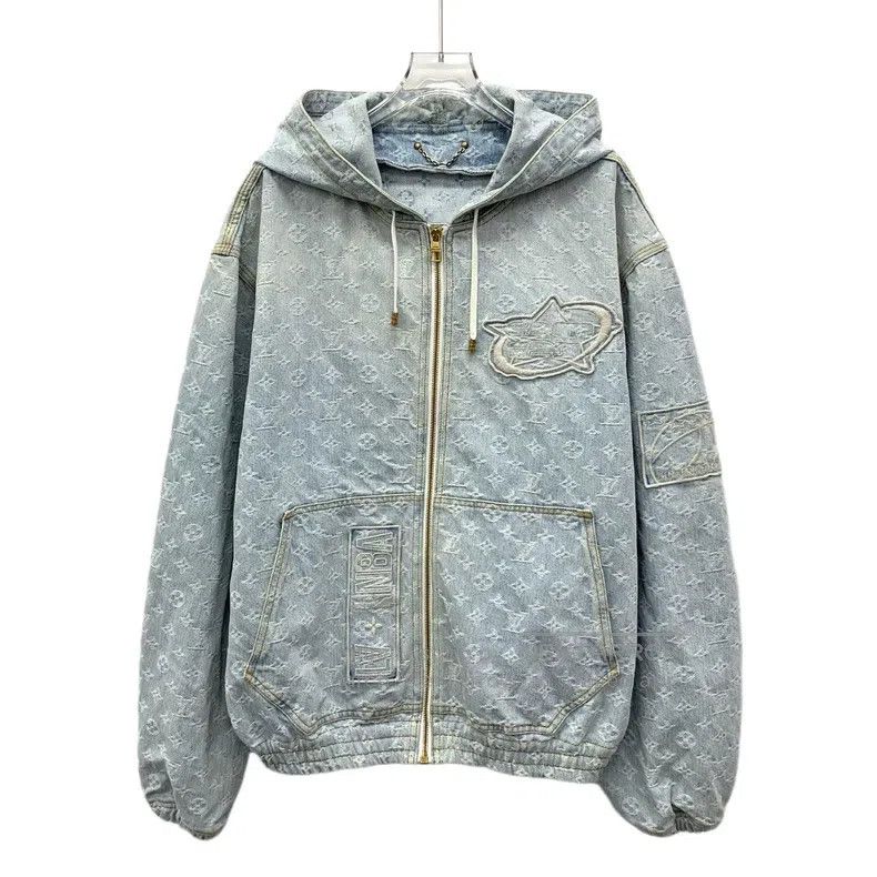 Louis Vuitton Louis Vuitton NBA Co-Branded Light Blue Retro Old Logo Jac Size US L / EU 52-54 / 3 - 1 Thumbnail