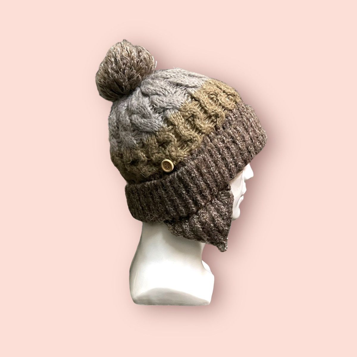 Other VINTAGE JAPAN CABLE KNITTED BEANIE VIVIENNE STYLE DESIGN Size ONE SIZE - 7 Thumbnail