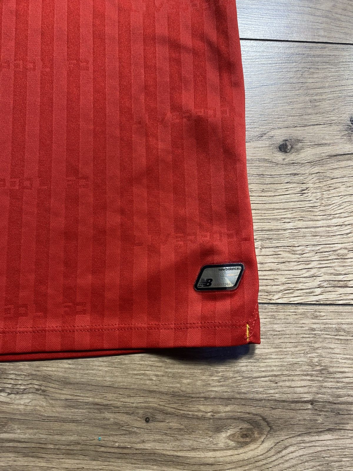 New Balance Liverpool New Balance Jersey Shirt FC Home Football 15/16 L Size US L / EU 52-54 / 3 - 2 Thumbnail