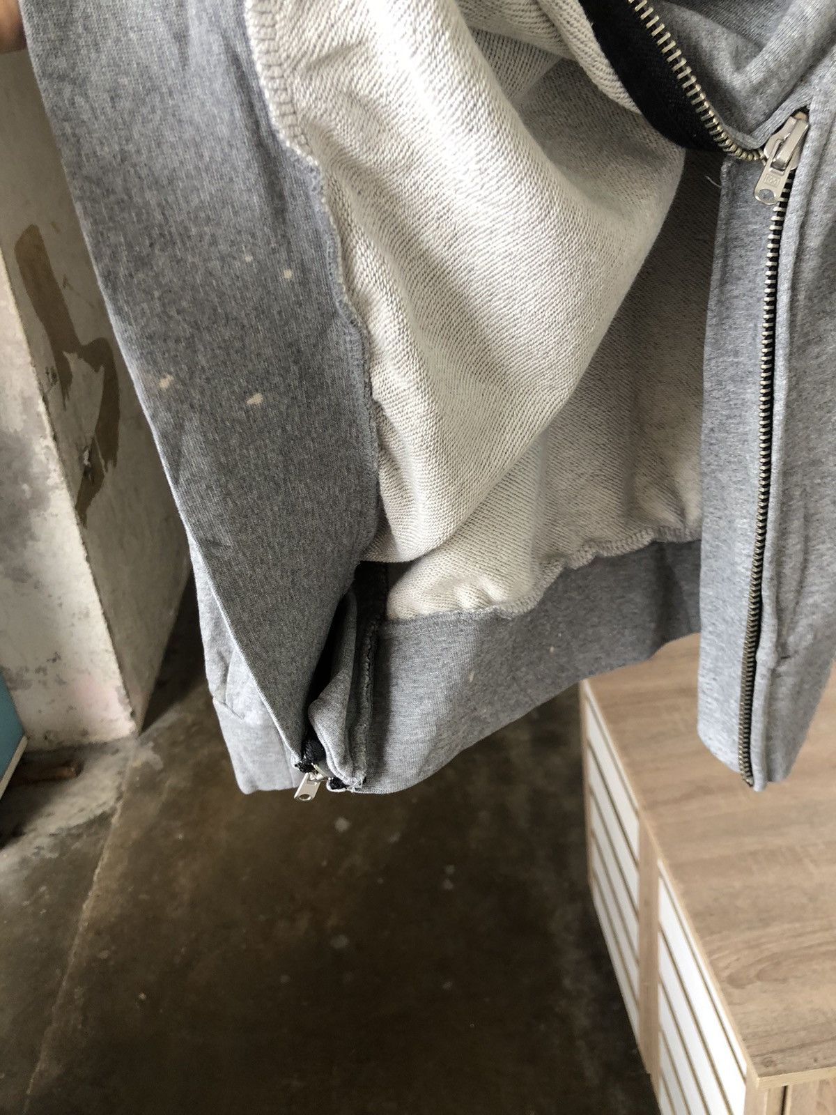 FOG Vintage Fear Of God Minimalist Zipper Side Sweatshirt Size US M / EU 48-50 / 2 - 19 Thumbnail