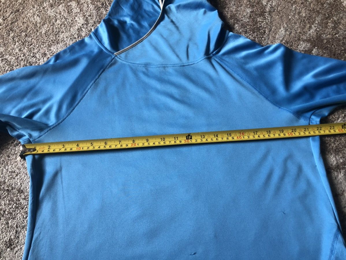 Patagonia × Vintage Vintage PATAGONIA long sleeve light hoodie XL Size XL / US 12-14 / IT 48-50 - 5 Thumbnail