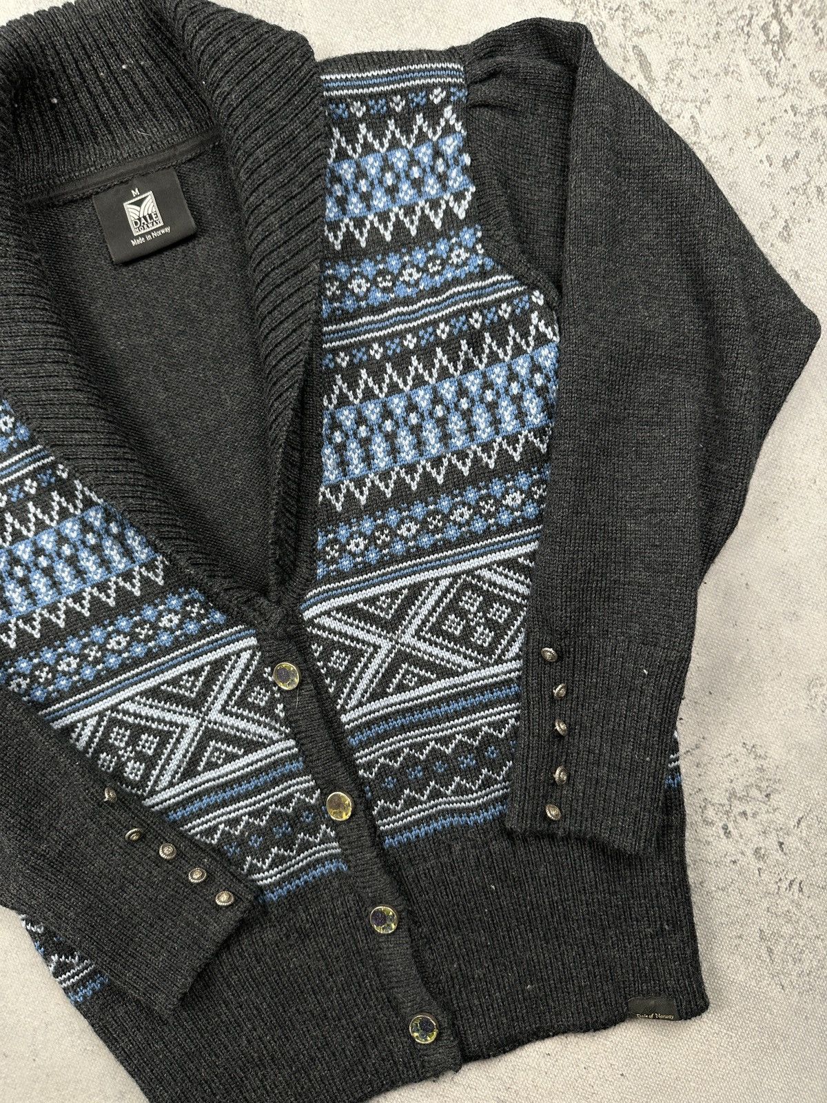 Dale Of Norway Dale Of Norway Vintage Nordic Knit Wool Cardigan Shawl Colar Size M / US 6-8 / IT 42-44 - 3 Thumbnail