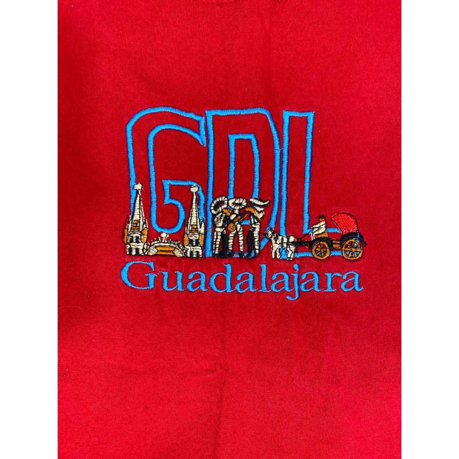Vintage VINTAGE Yazbek Mexico T-Shirt Red Crew Neck Short Sleeve Logo Mexico 90s Men Small"} Size US S / EU 44-46 / 1 - 2 Thumbnail