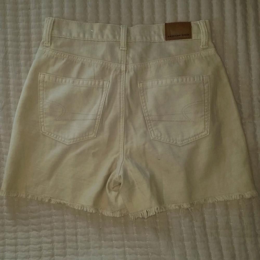 Designer American Eagle Beige Shorts Size 0 Size 25" / US 0 / IT 36 - 1 Thumbnail