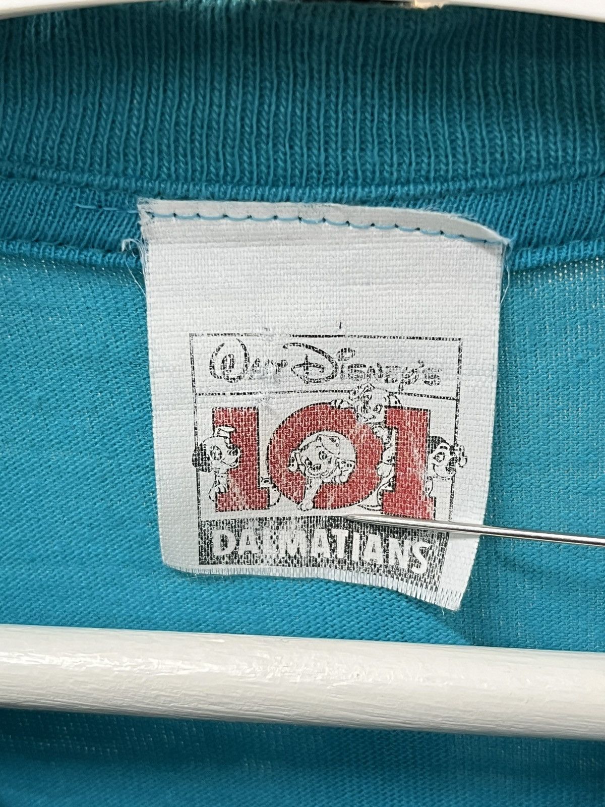 Disney Vintage 90s Walt Disney 101 Dalmatians Pop Art Graphic Tee Size US XL / EU 56 / 4 - 7 Thumbnail